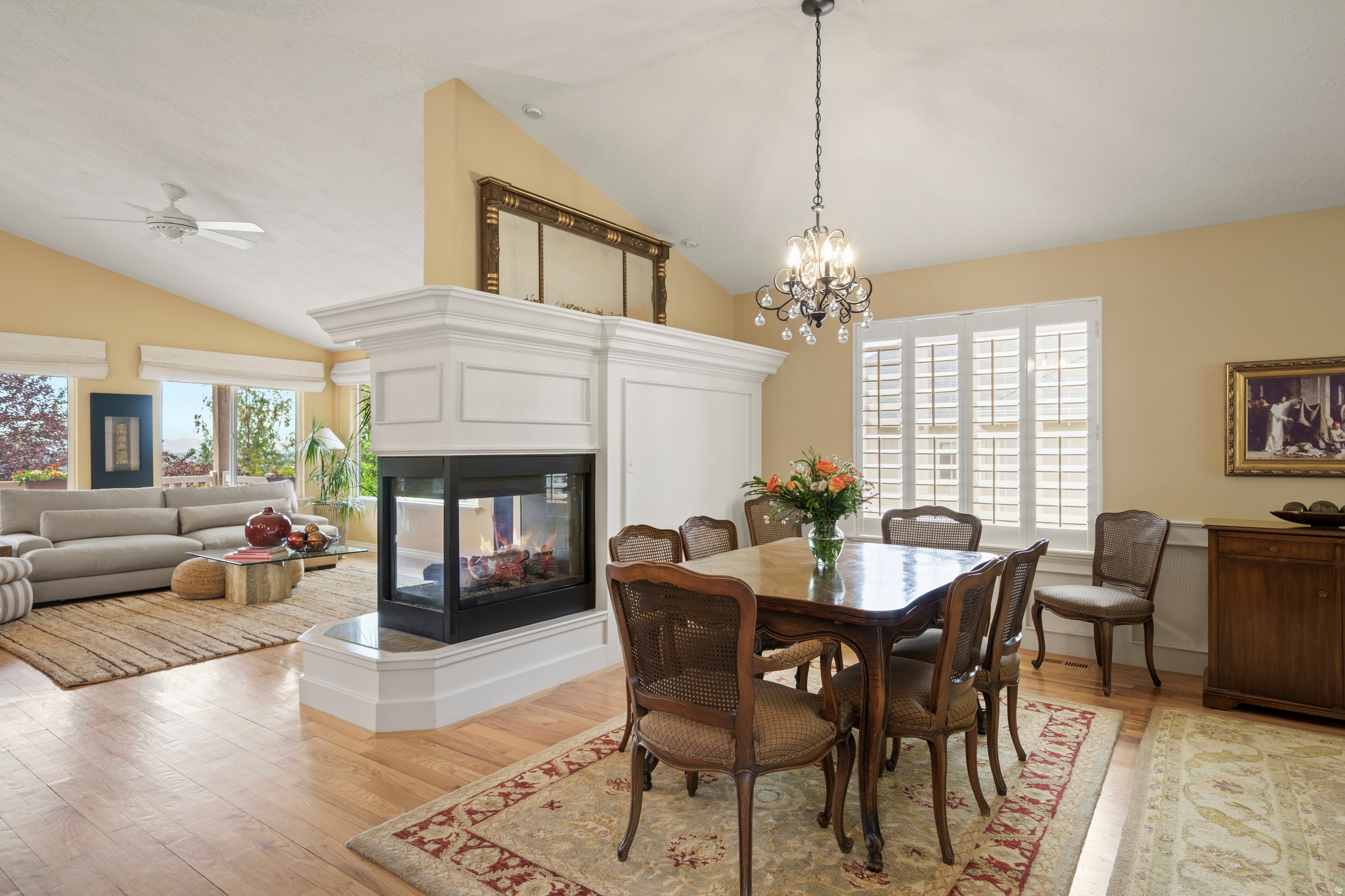 NORTH OAKS COVE - Residential