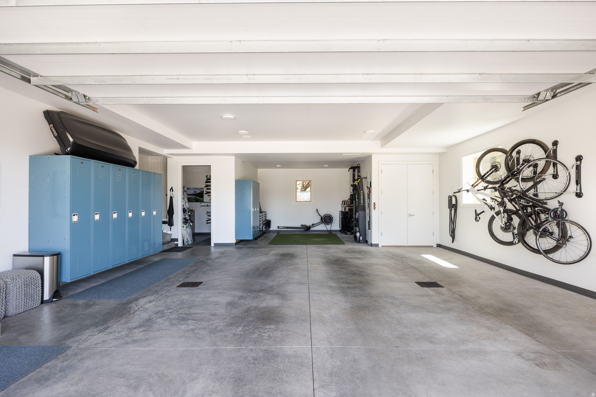 RED LEDGES - Residential