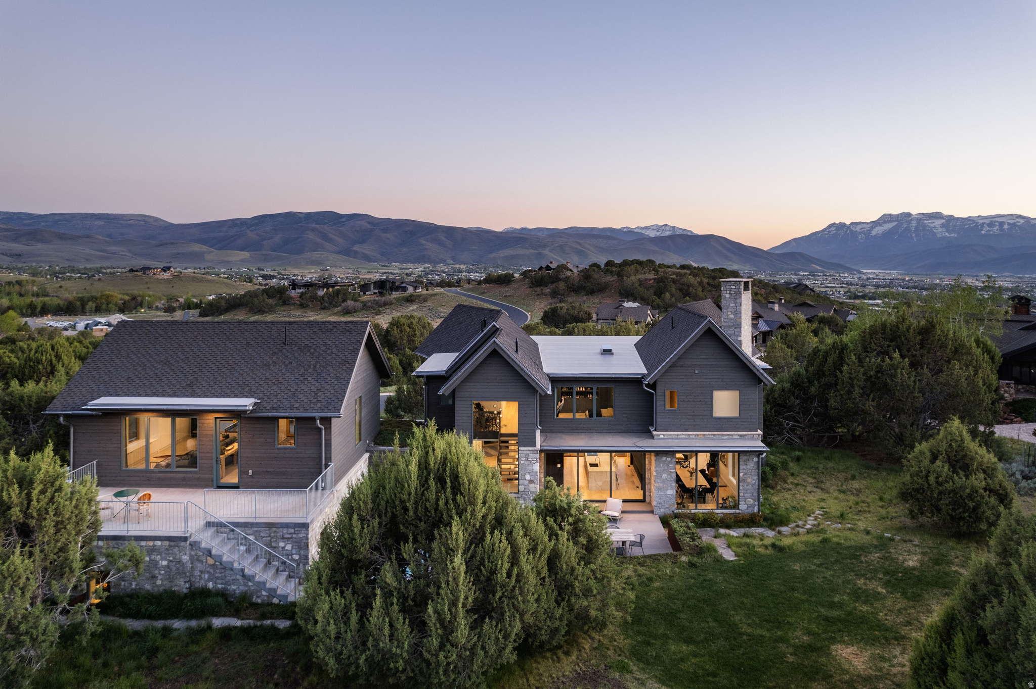 RED LEDGES - Residential