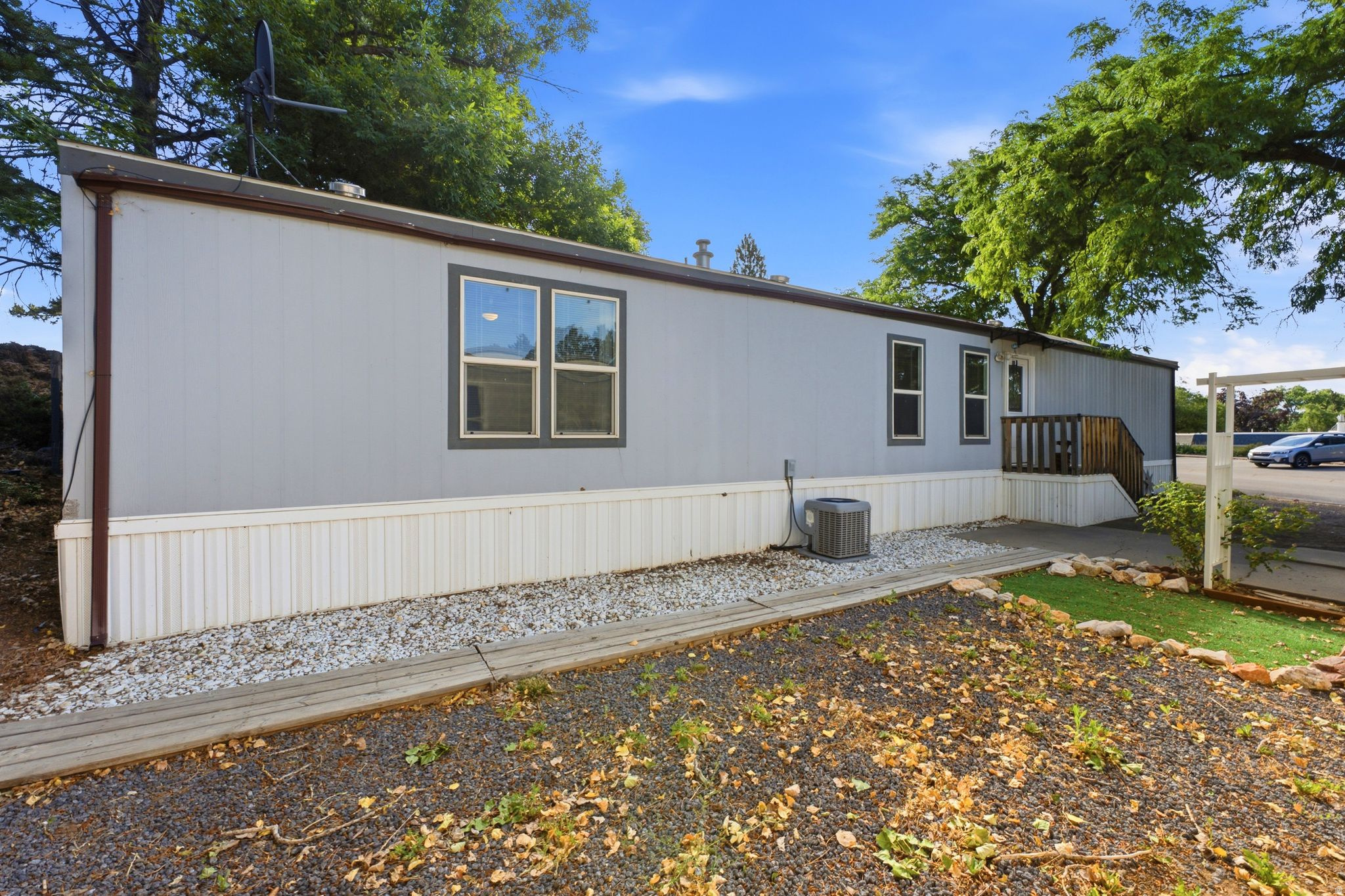 RIDGEWOOD ESTATES - Residential