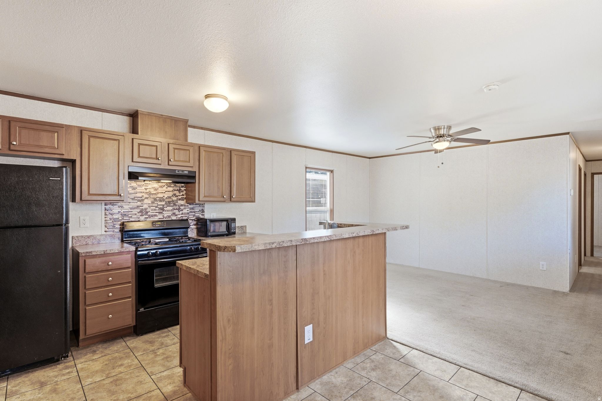 RIDGEWOOD ESTATES - Residential