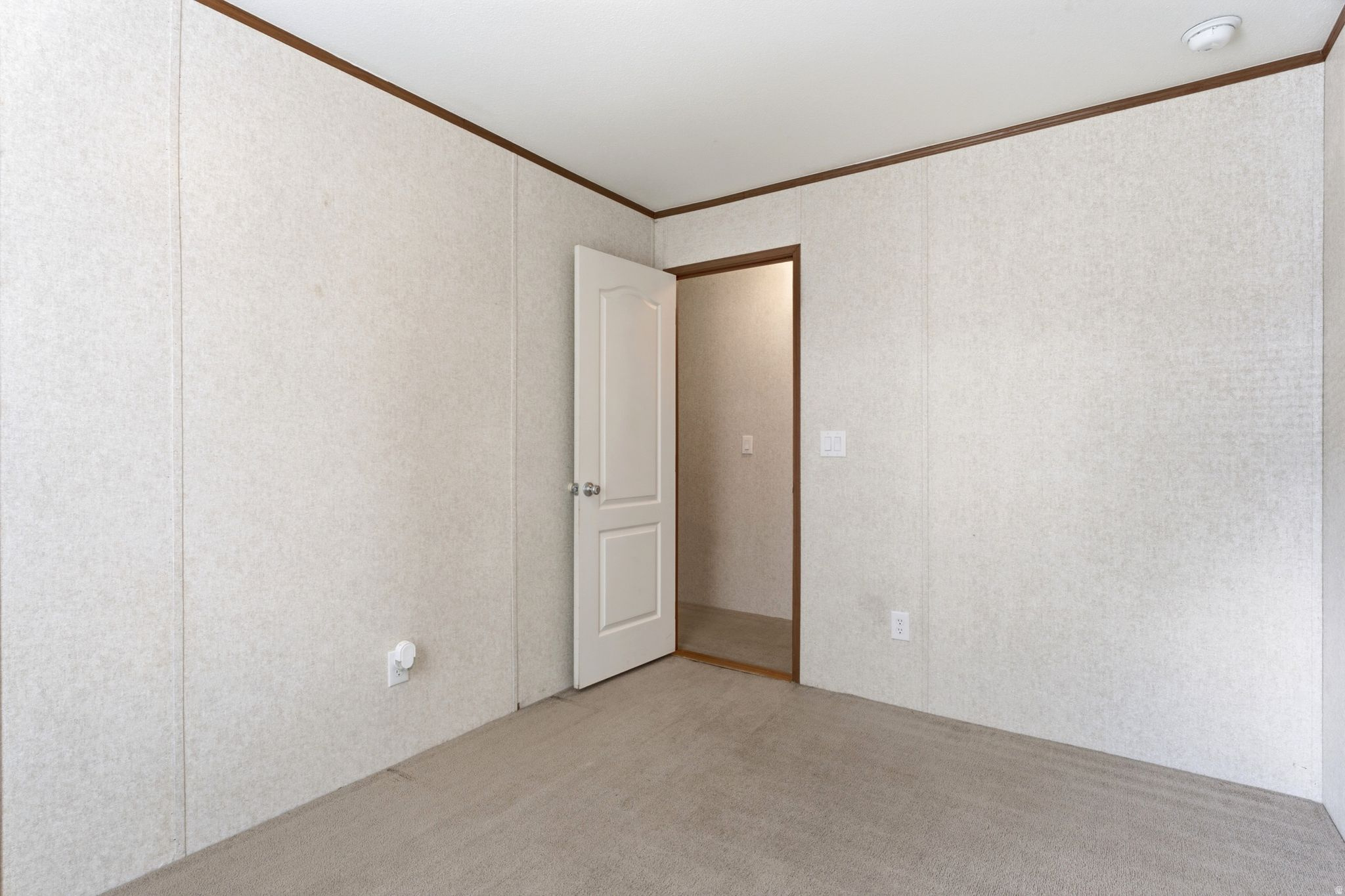 RIDGEWOOD ESTATES - Residential