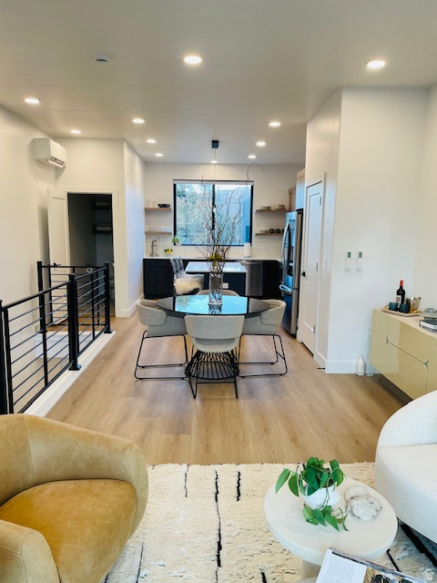TELEGRAPH EXCHANGE - Residential