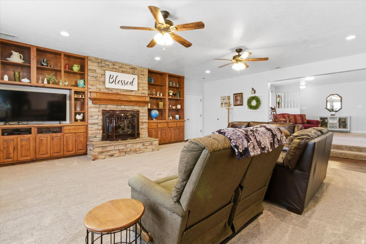 ELK RIDGE RANCHES - Residential