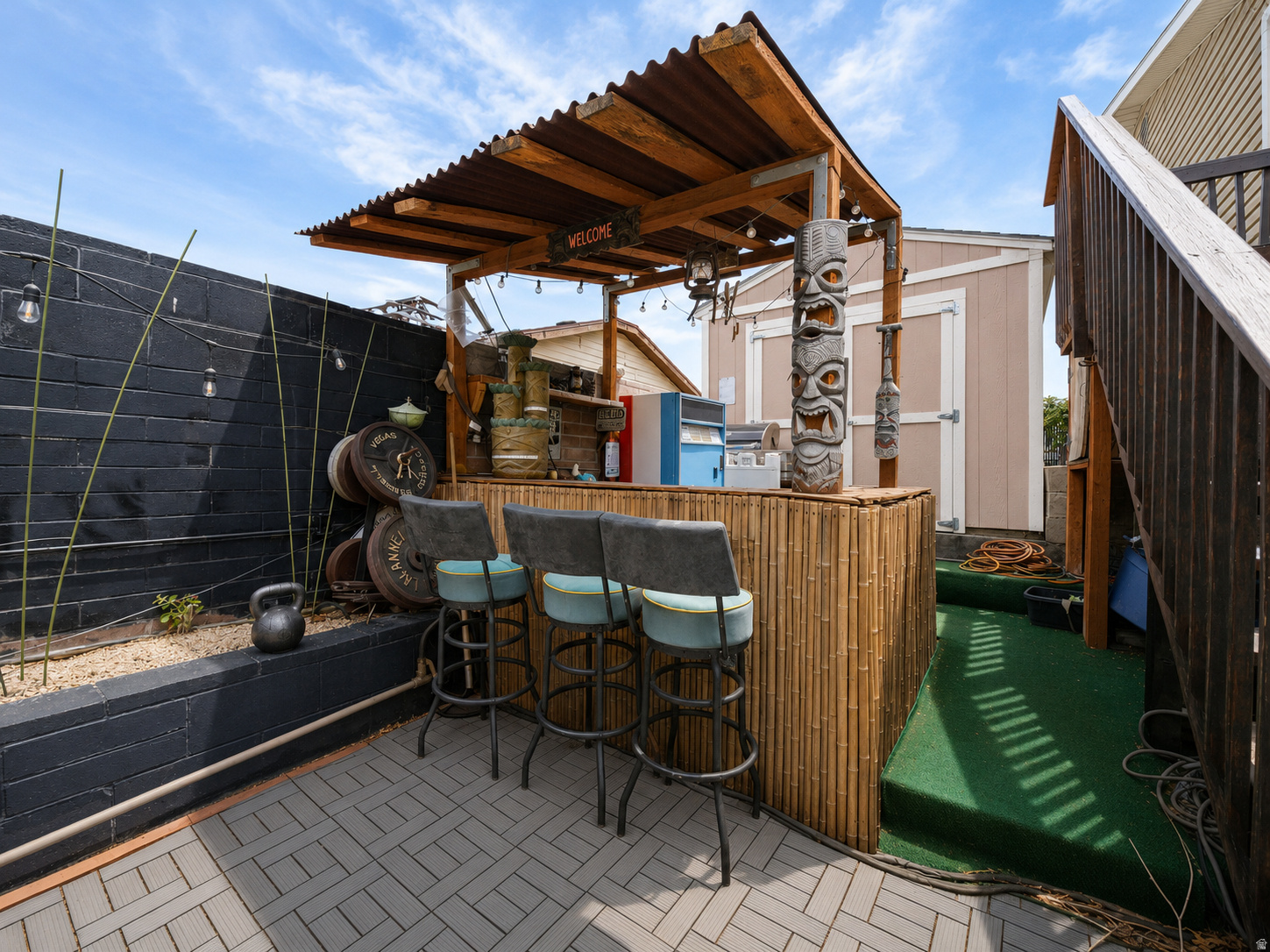 COLONY WEST - Residential