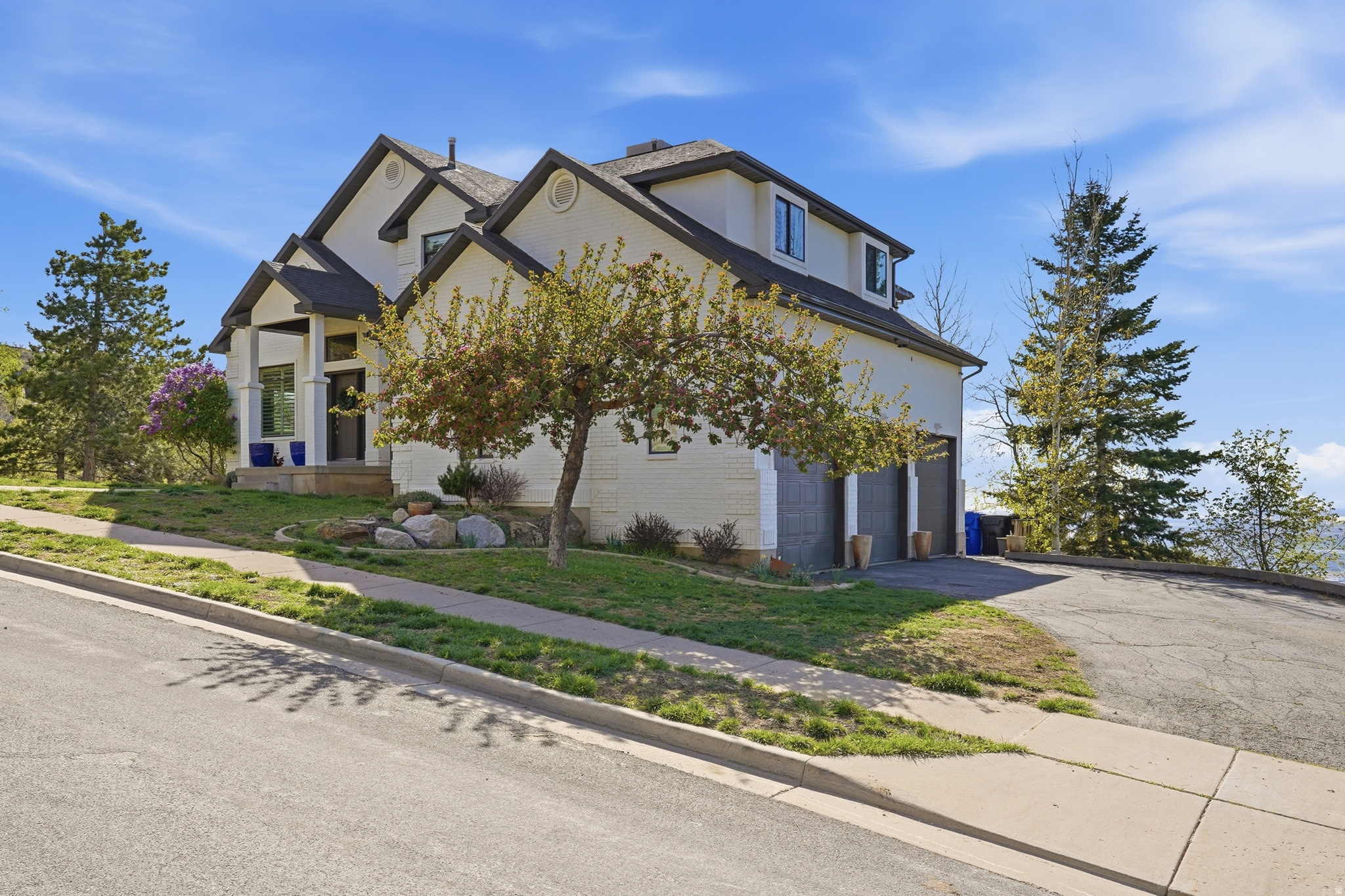 MAPLE HILLS - Residential