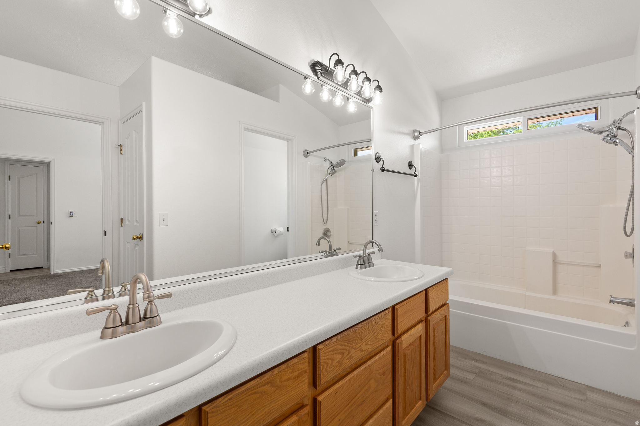 SUMMIT RIDGE 1 - Residential