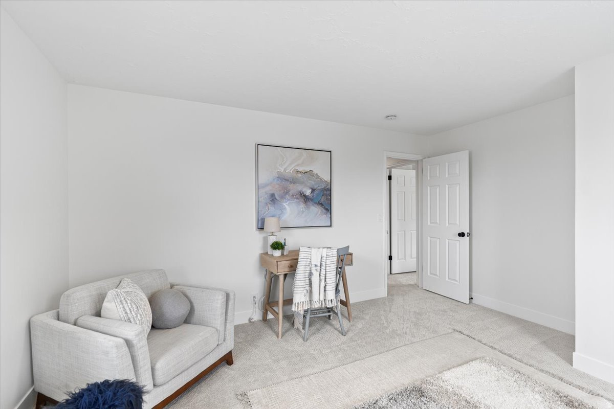 WOODRIDGE EST 2 - Residential