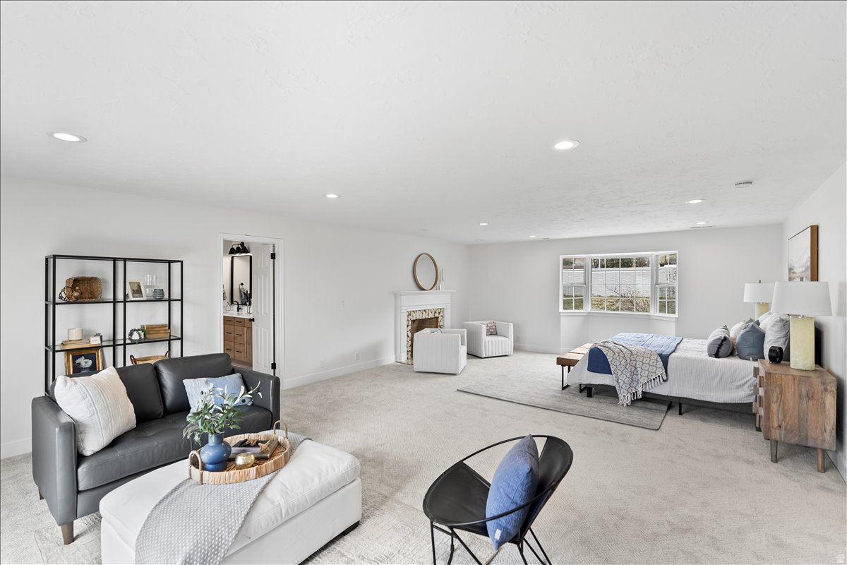 WOODRIDGE EST 2 - Residential