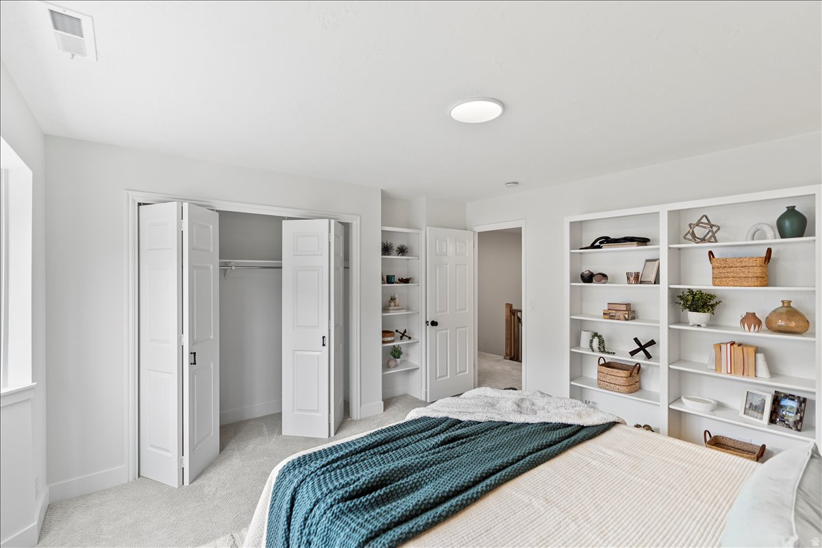 WOODRIDGE EST 2 - Residential