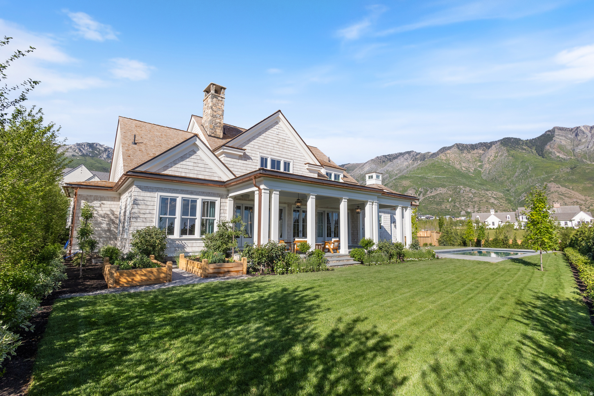RIDGE - Residential