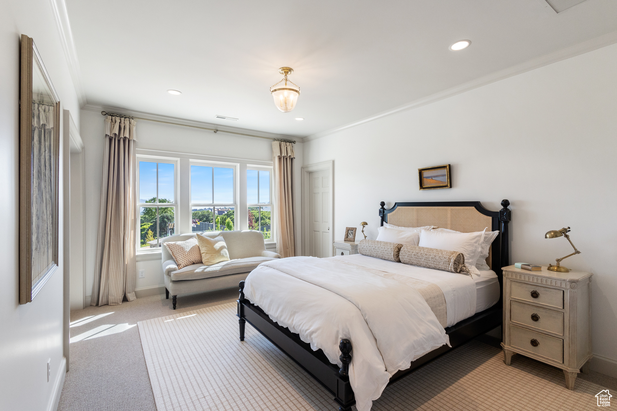 RIDGE - Residential