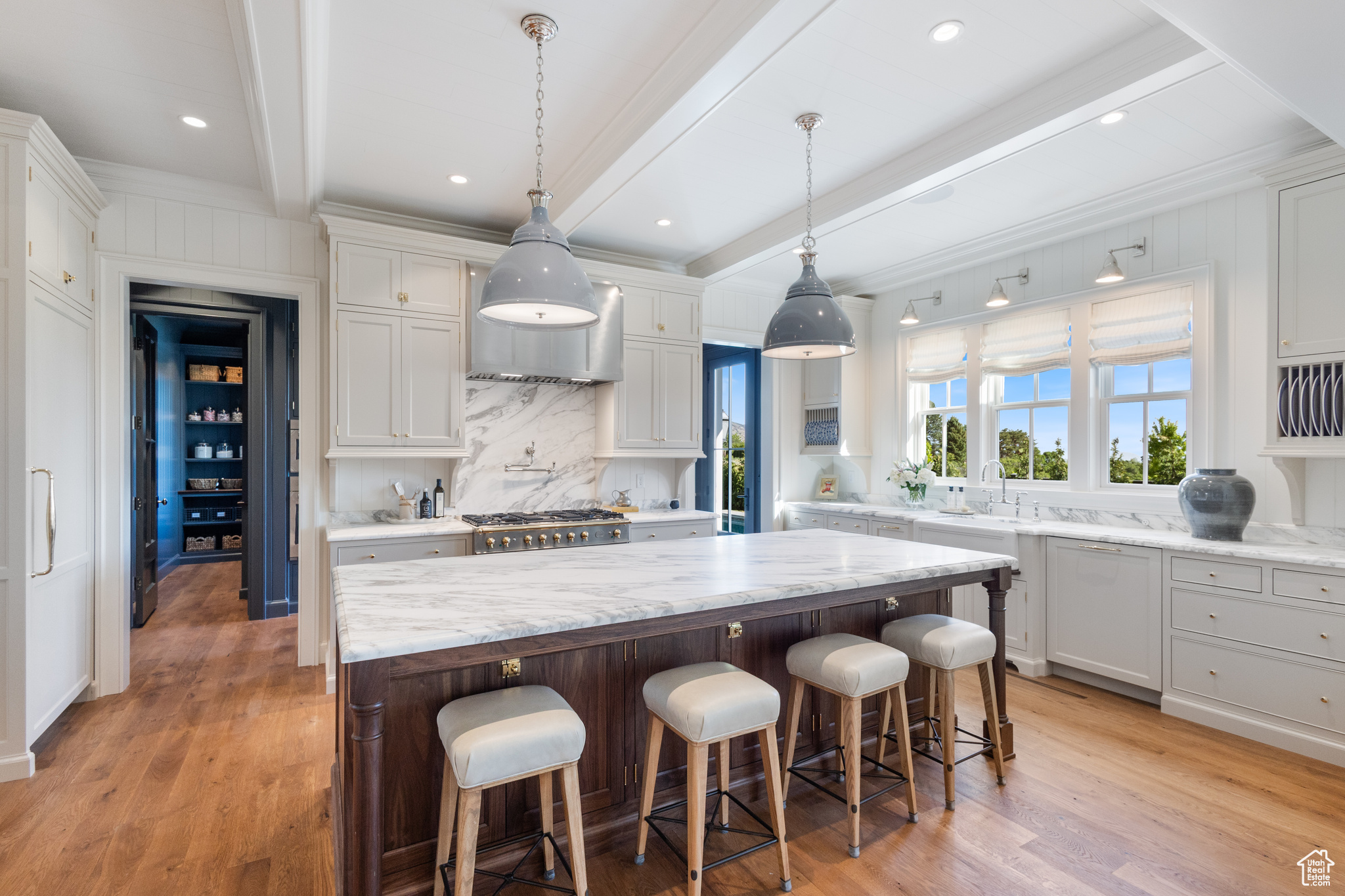 RIDGE - Residential