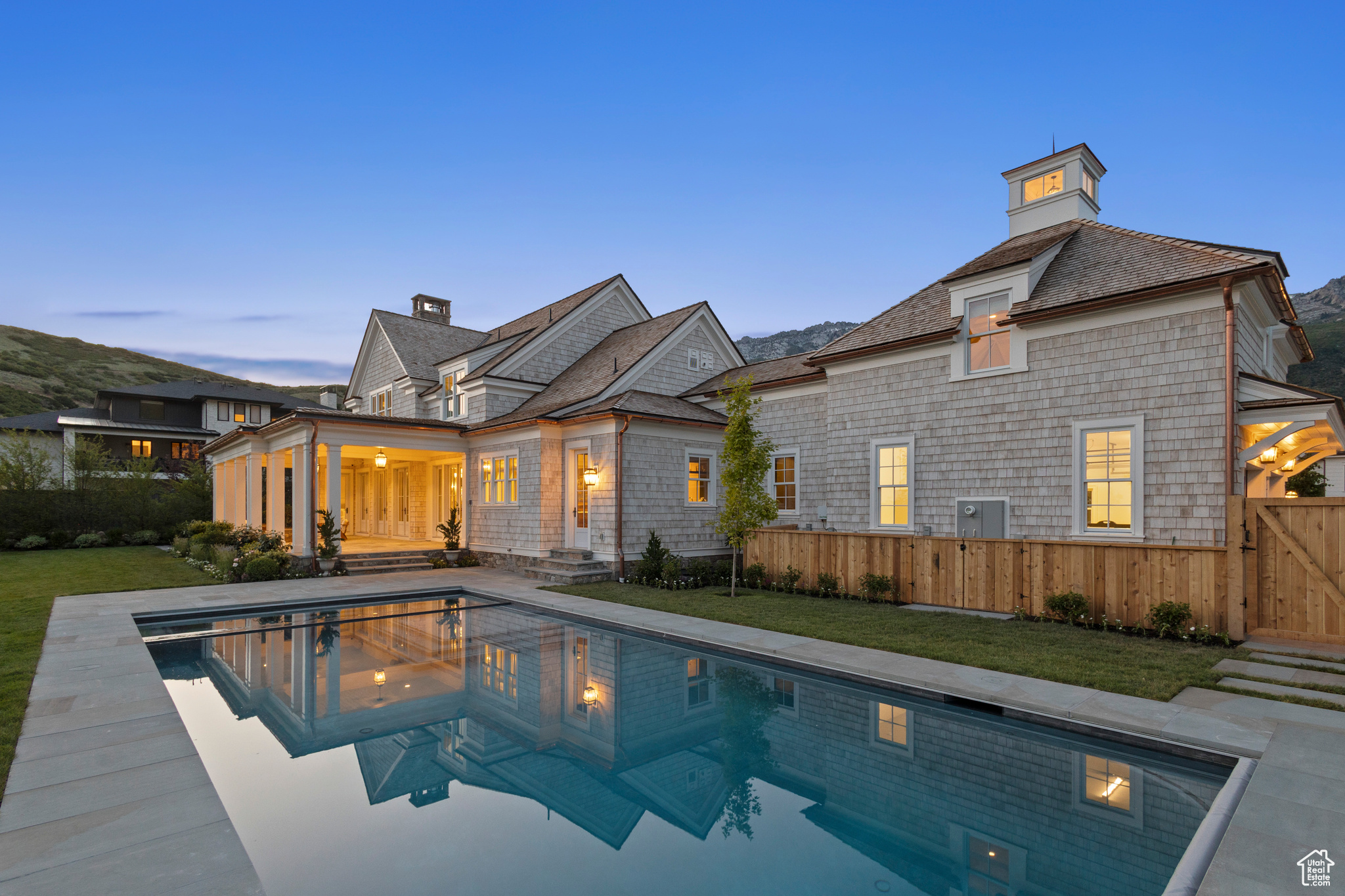 RIDGE - Residential