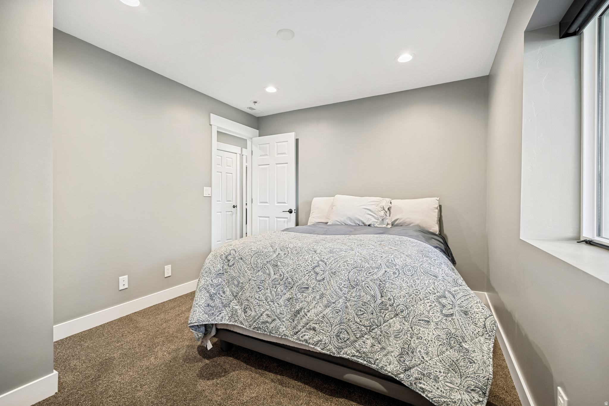 TIMBER LAKES - Residential