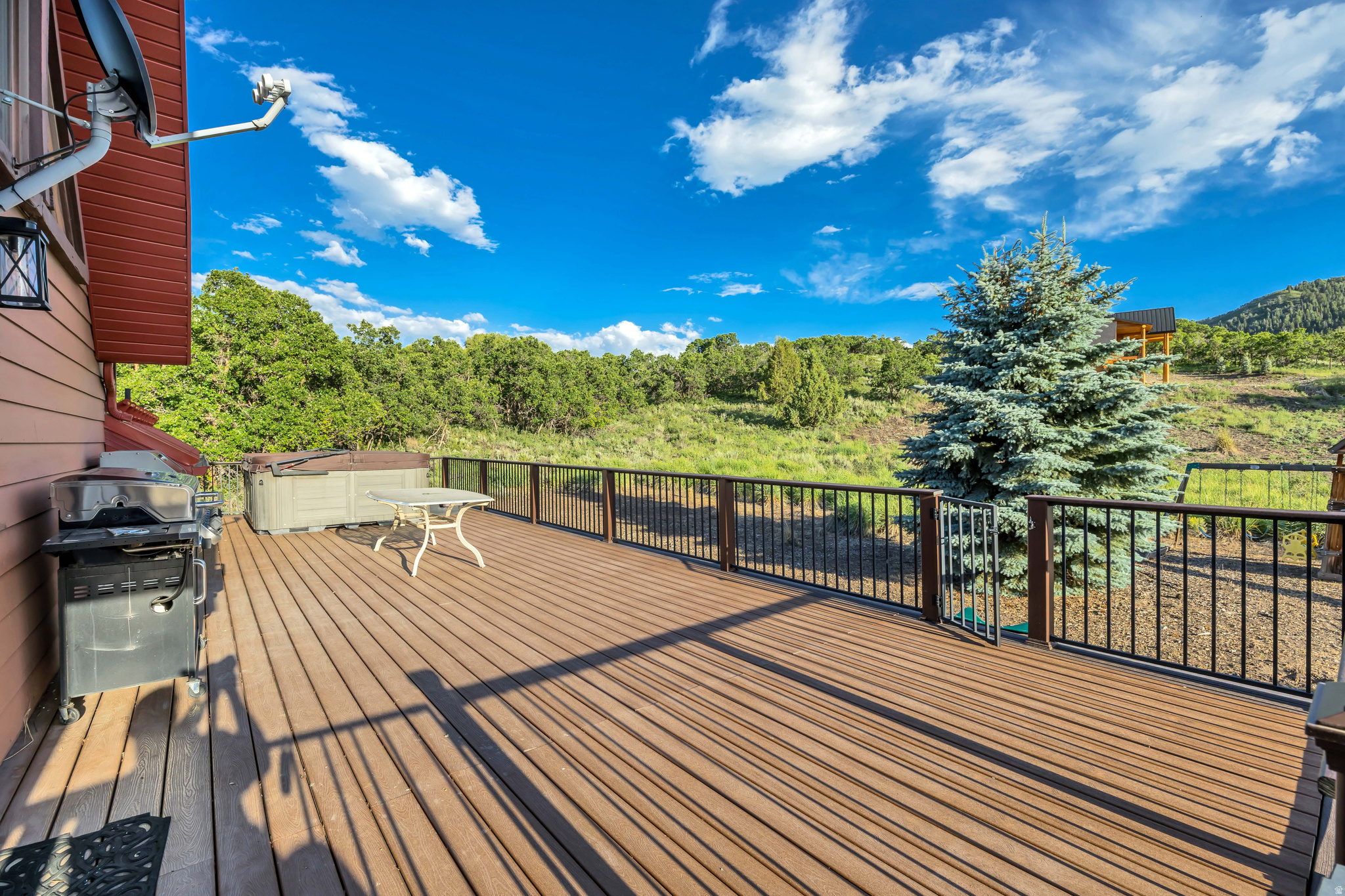 TIMBER LAKES - Residential