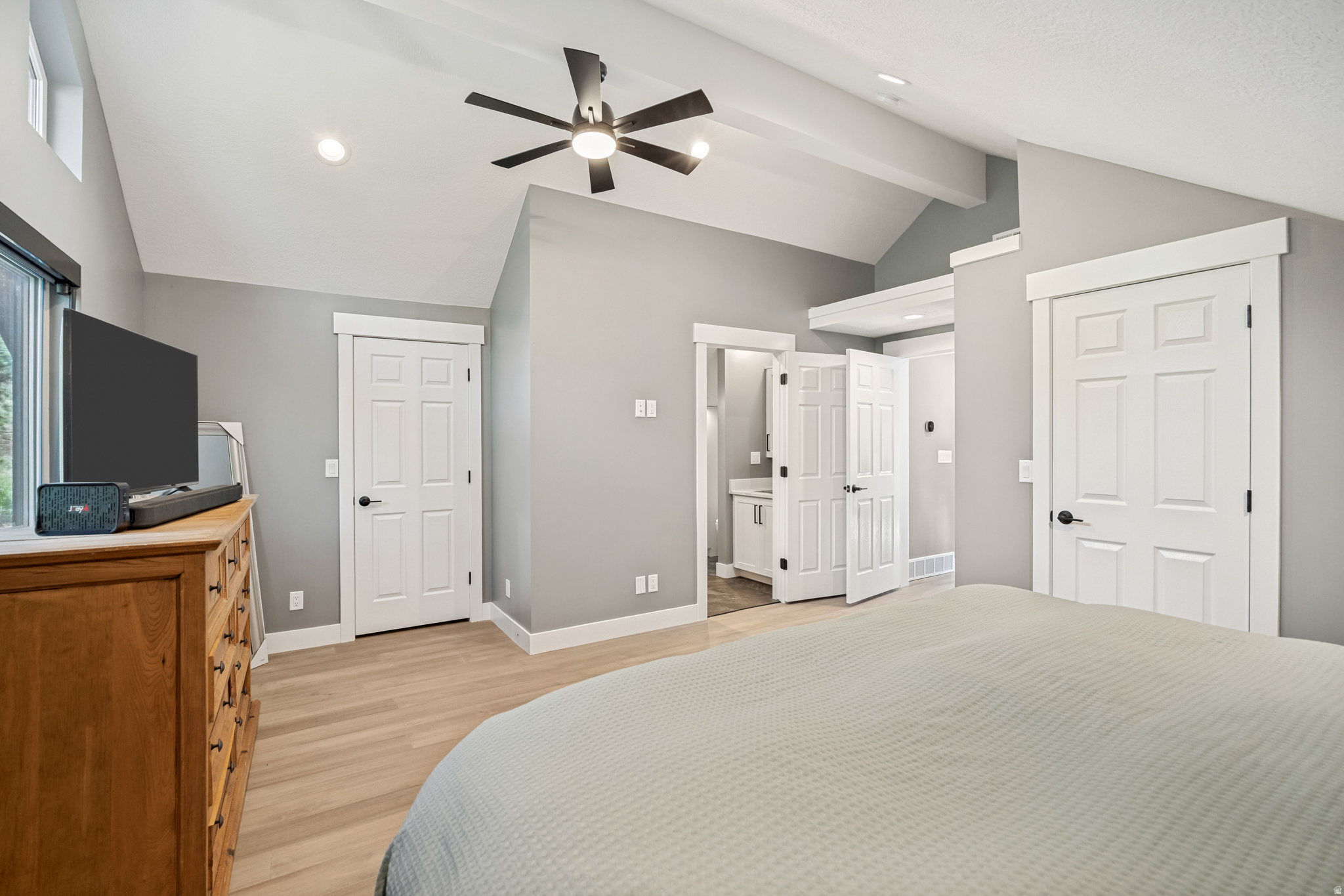 TIMBER LAKES - Residential
