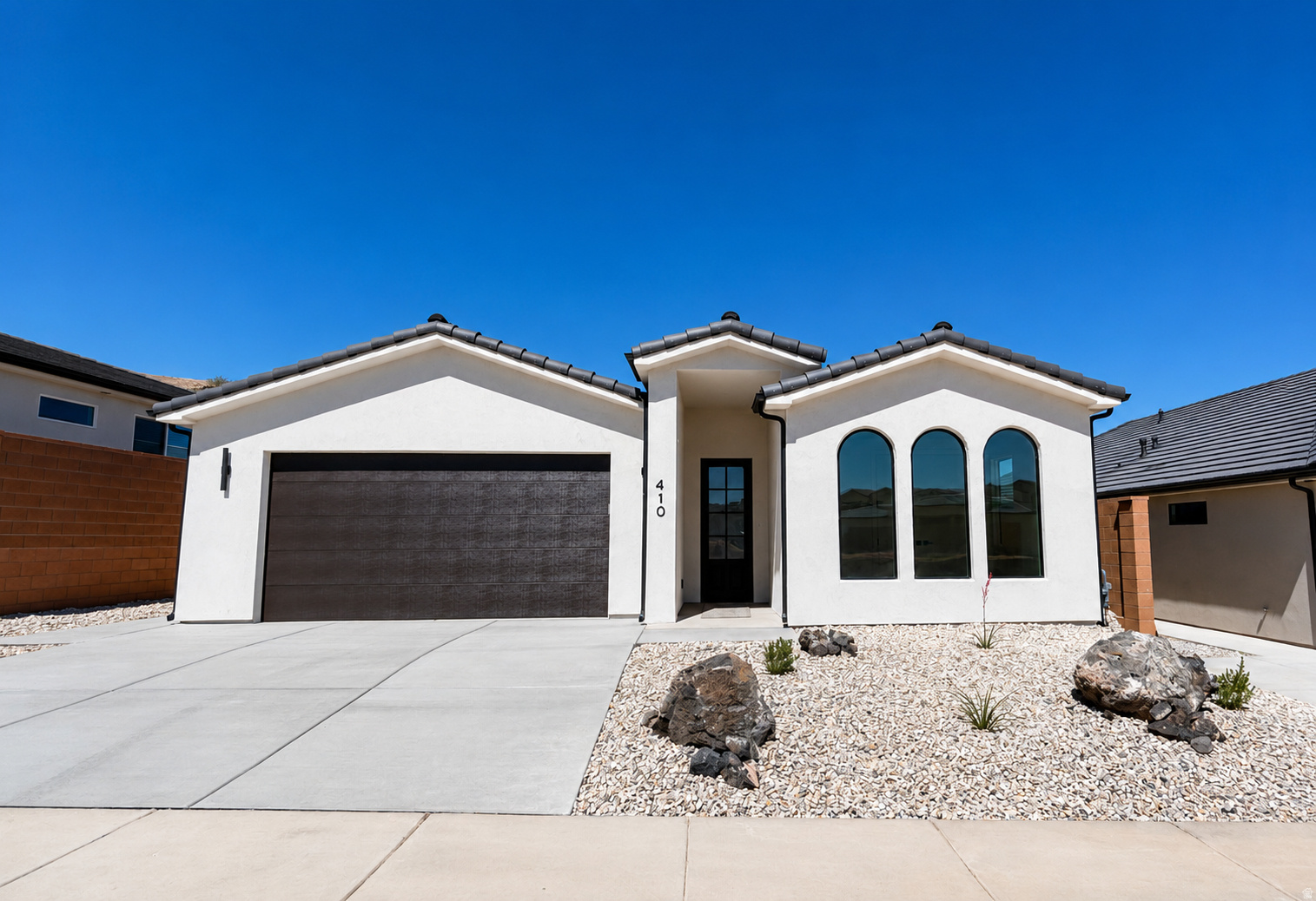 HURRICANE VIEWS - Residential