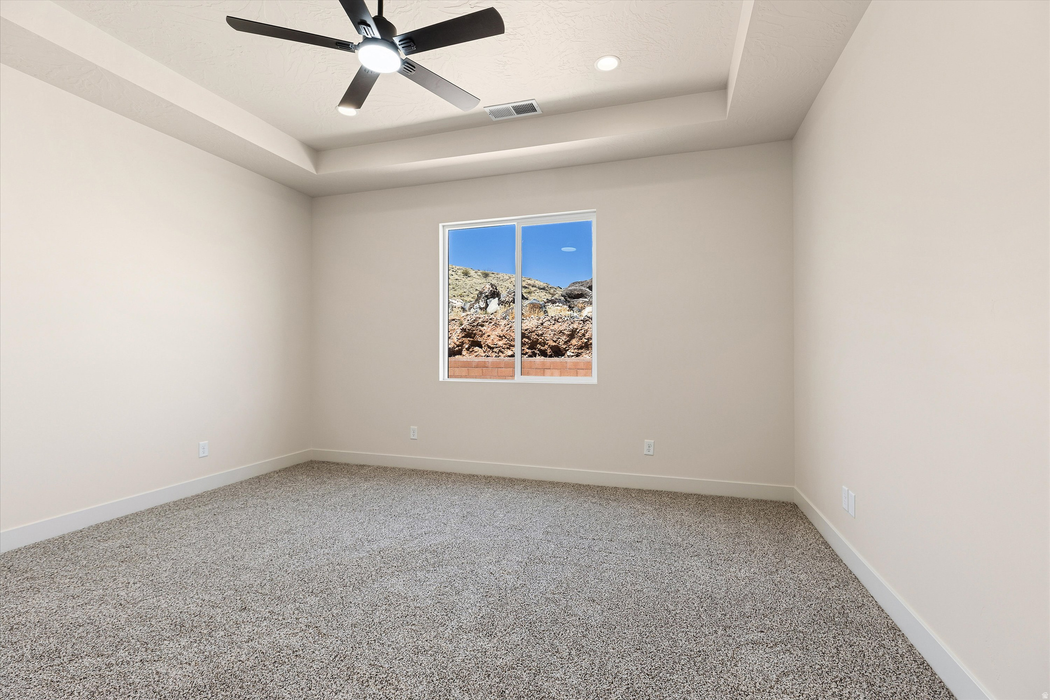 HURRICANE VIEWS - Residential