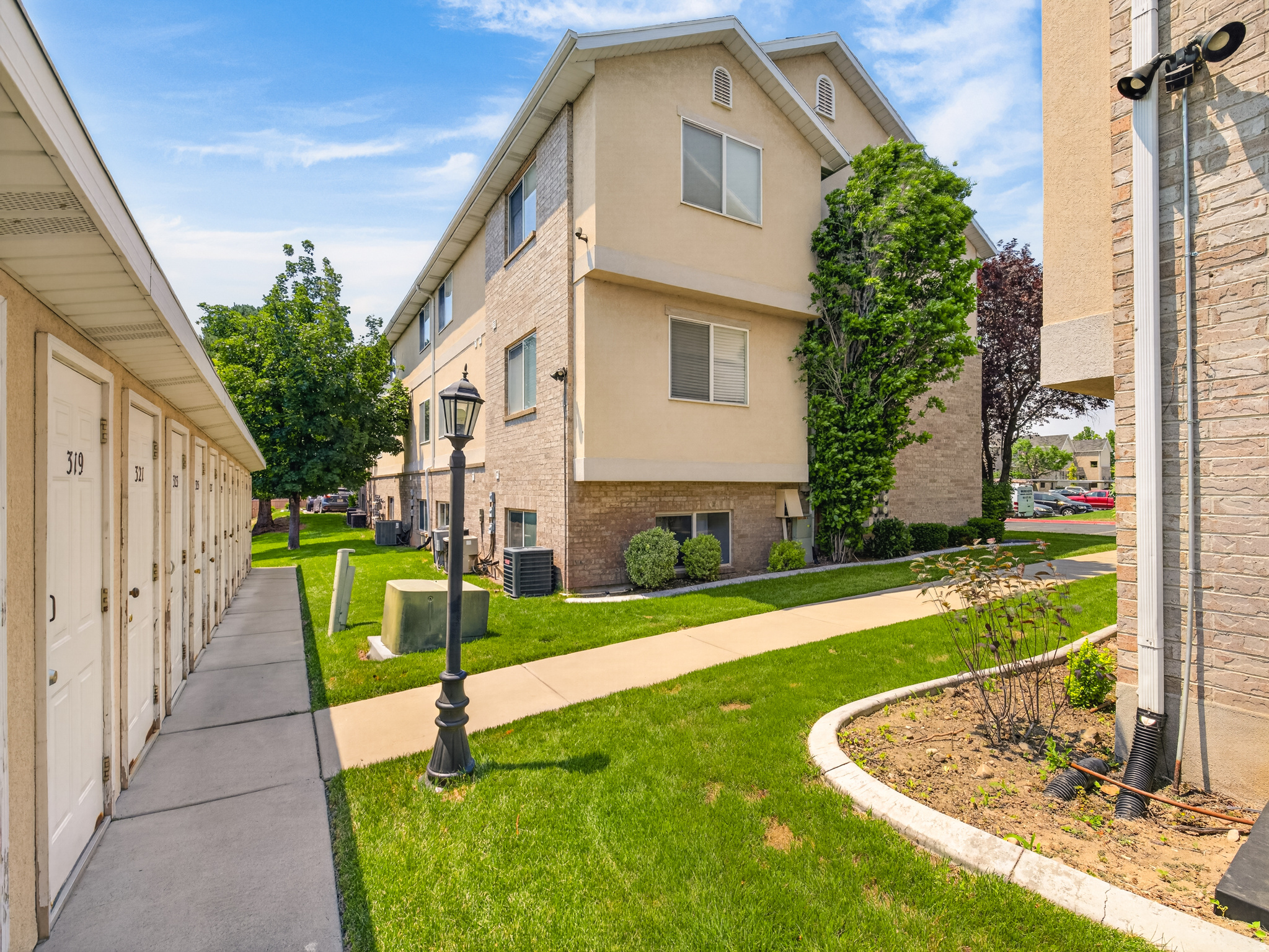 CANNERY COVE CONDO - Residential