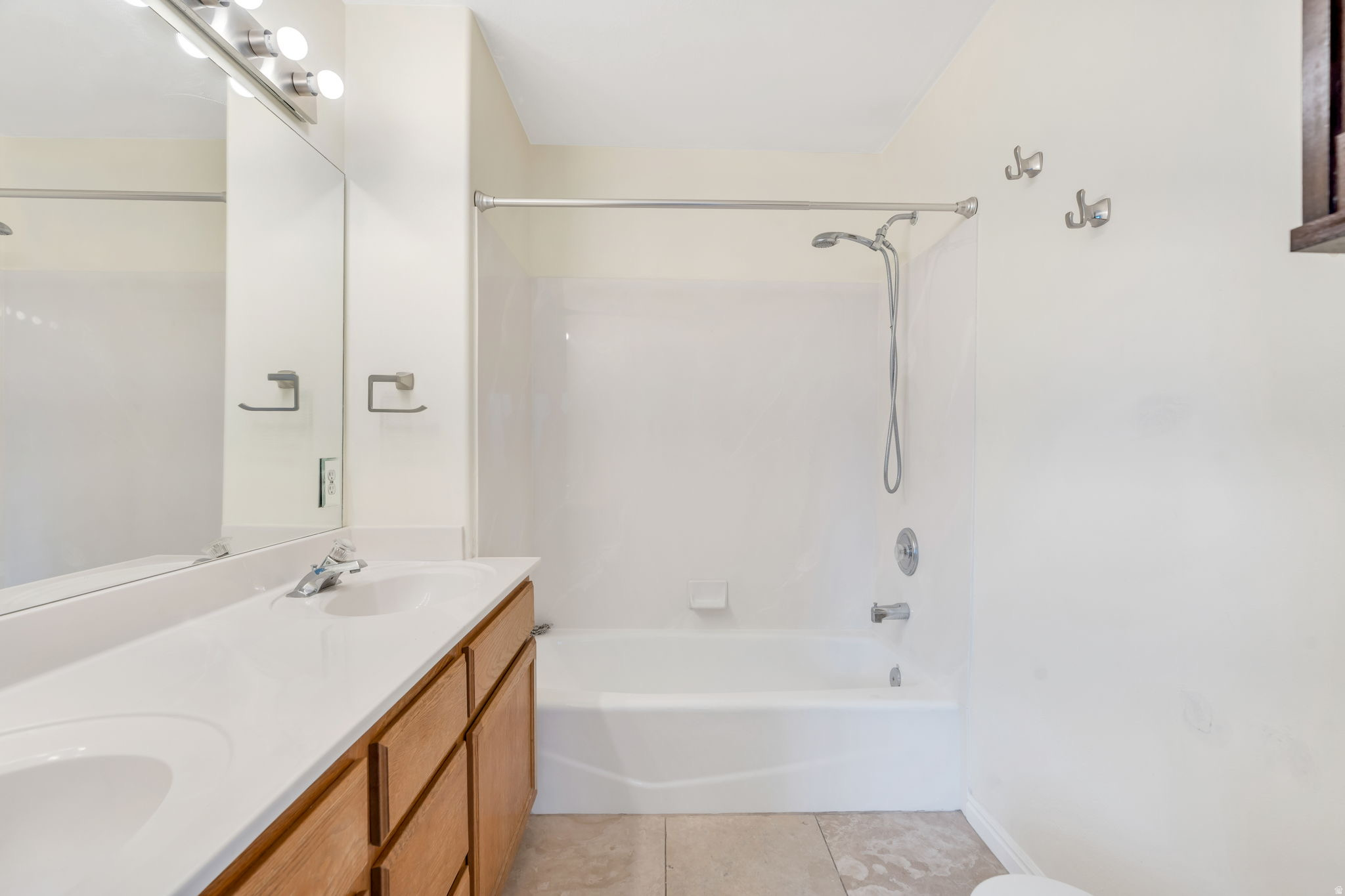 CANNERY COVE CONDO - Residential