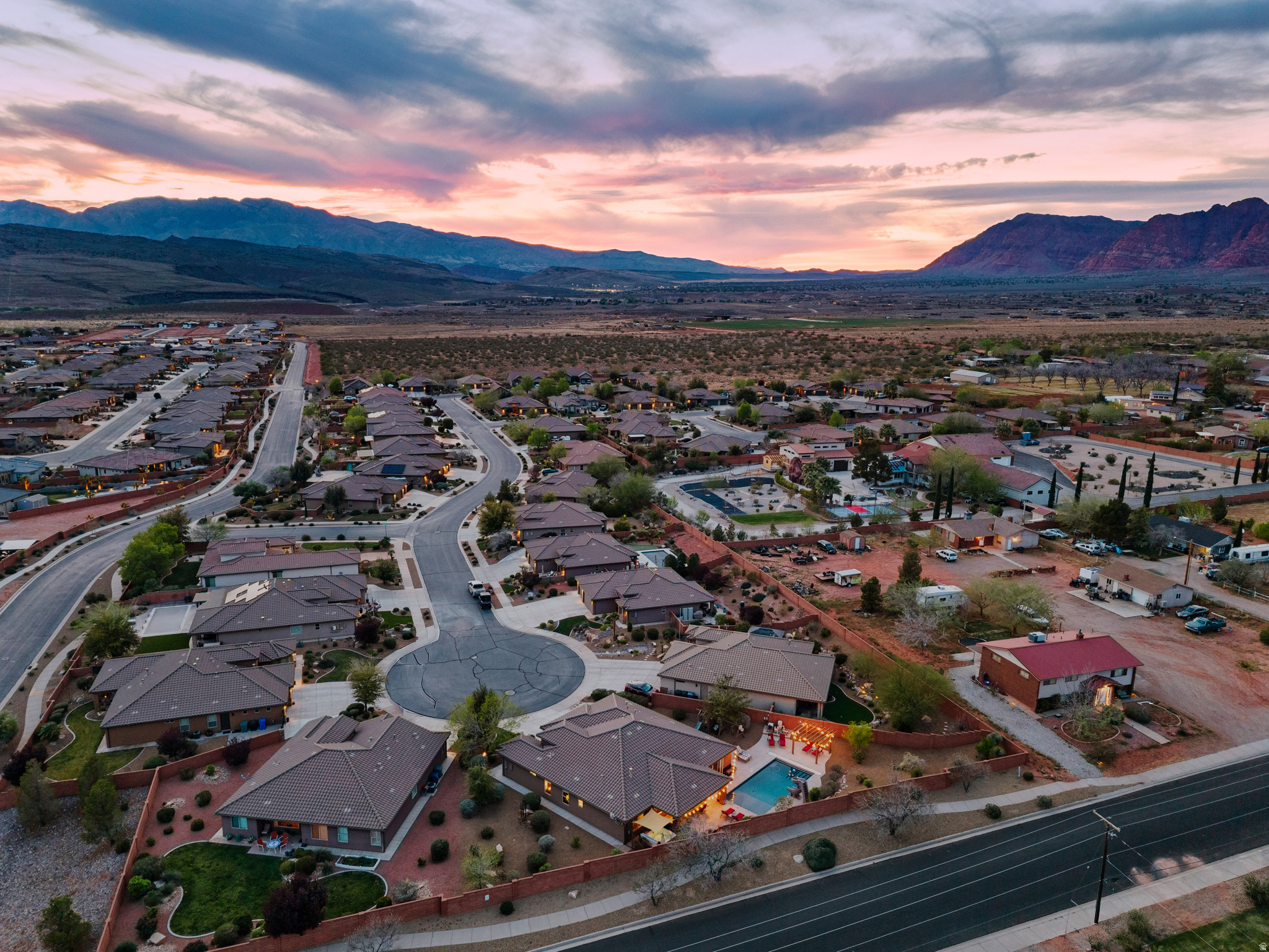 QUAIL COVE SUB - Residential