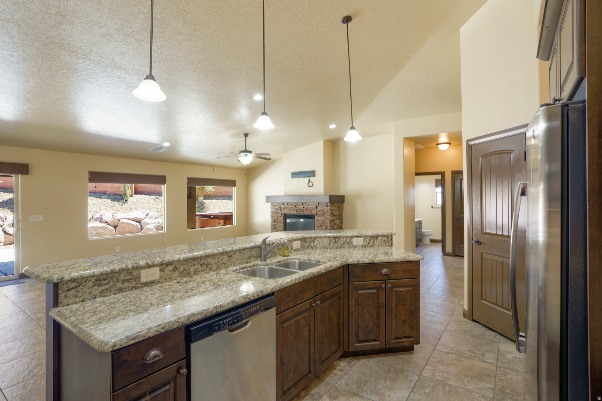 QUAIL COVE SUB - Residential
