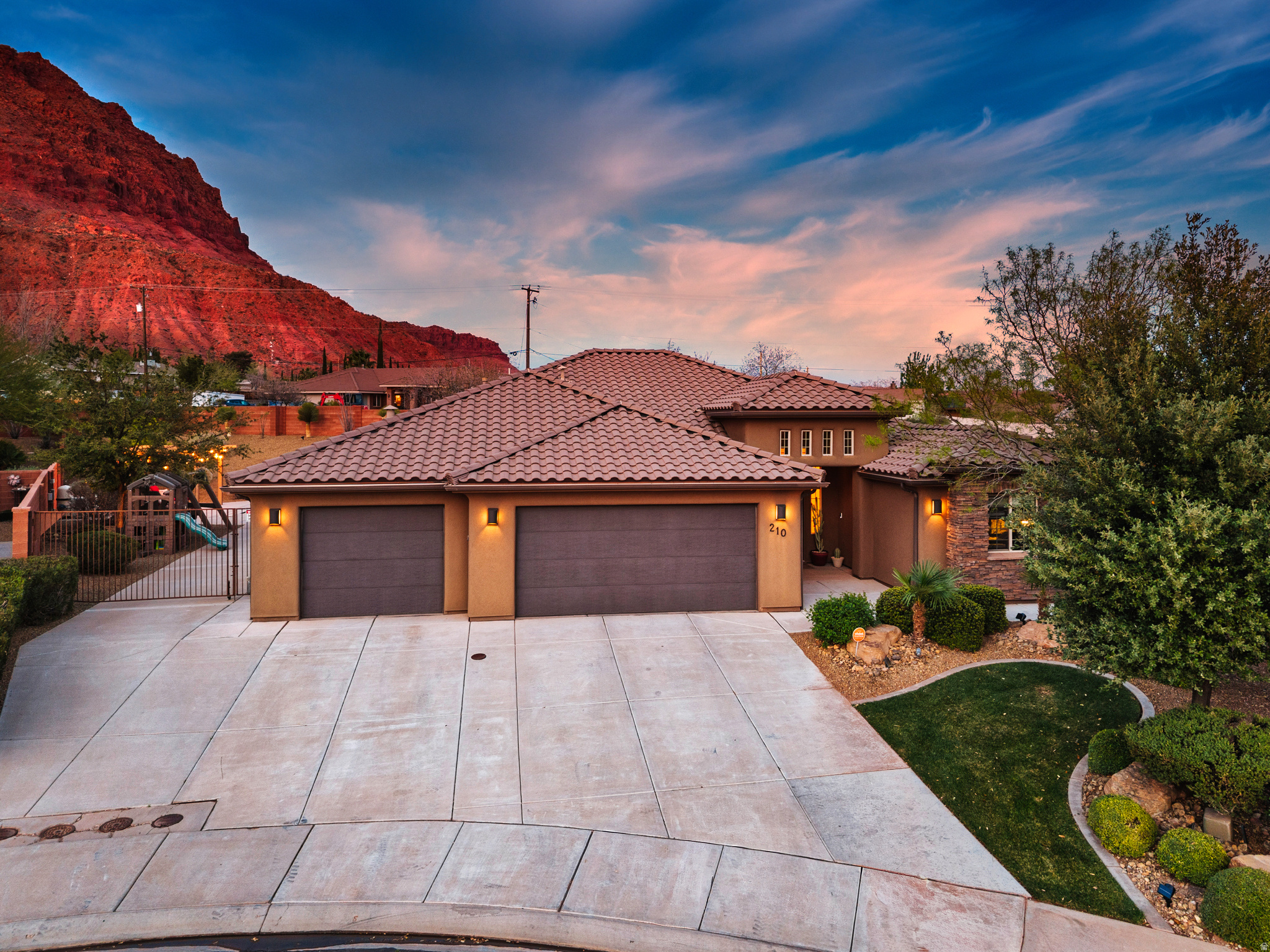 QUAIL COVE SUB - Residential