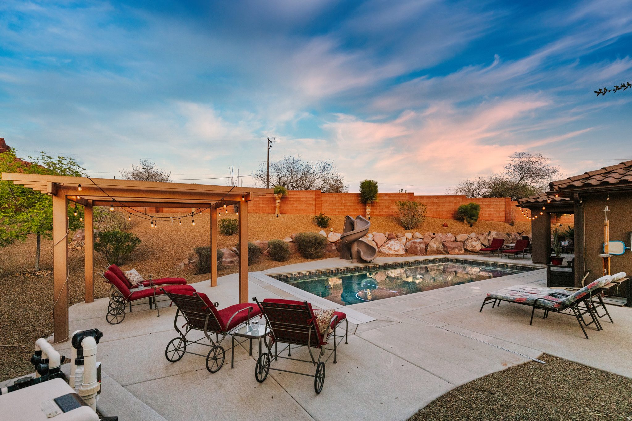 QUAIL COVE SUB - Residential