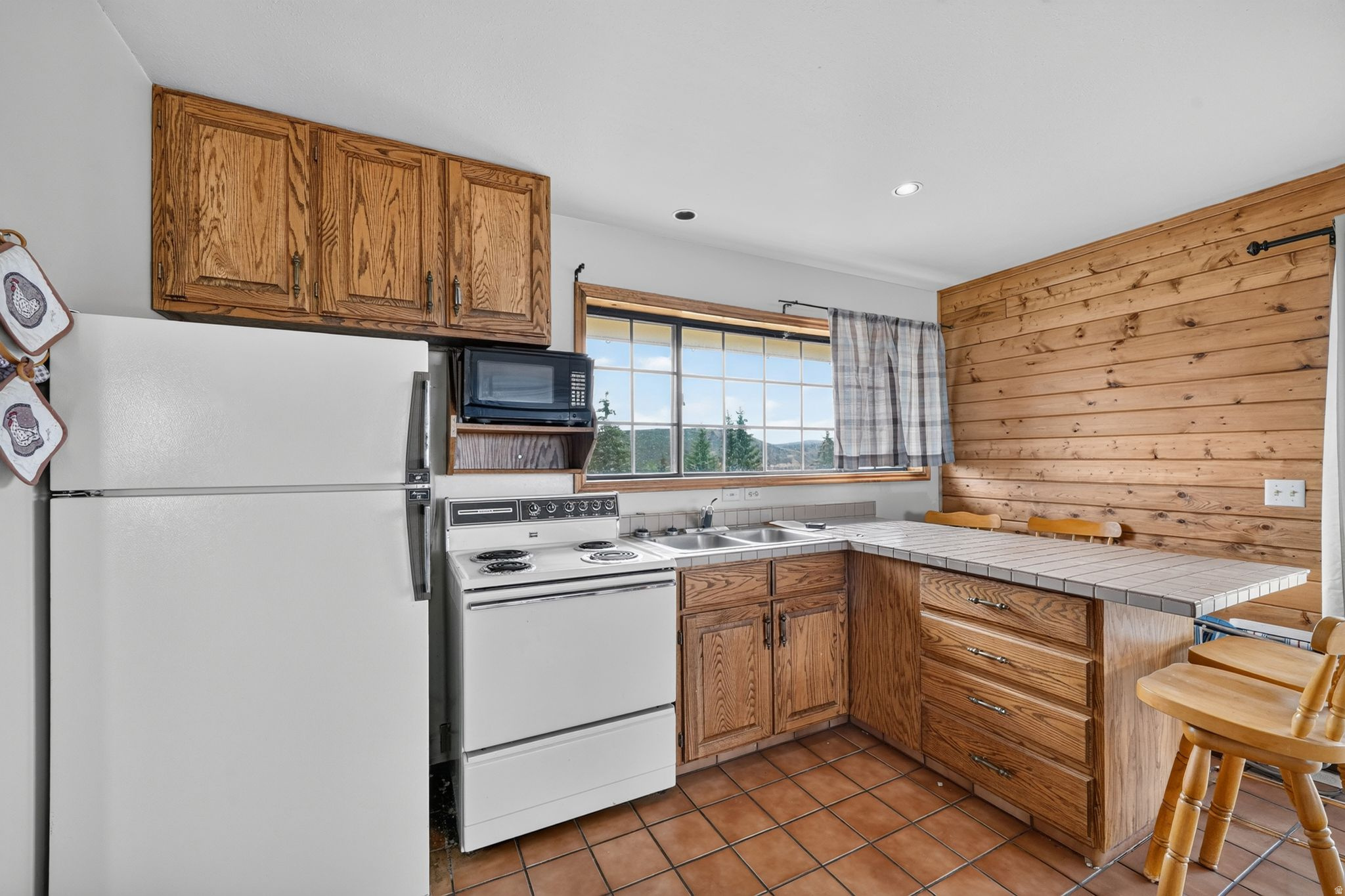 SOLDIER CREEK EST - Residential
