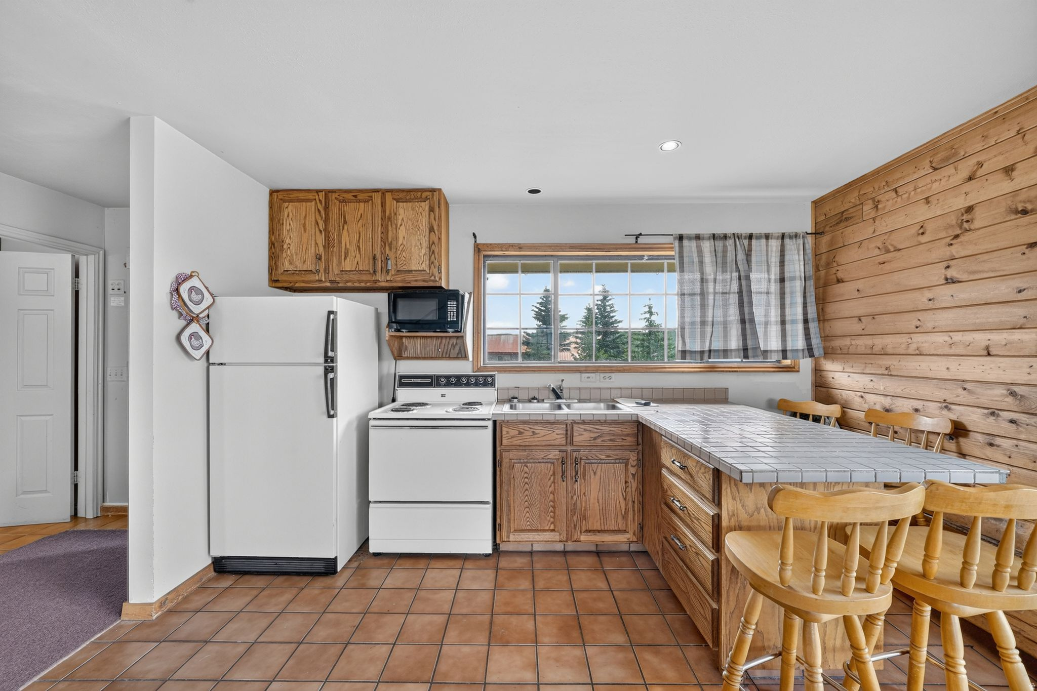 SOLDIER CREEK EST - Residential