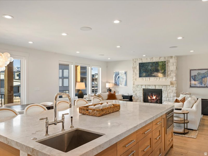 ESCAPES AT EDGEWATER - Residential