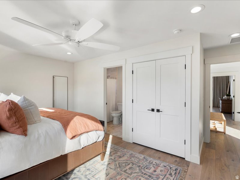 ESCAPES AT EDGEWATER - Residential