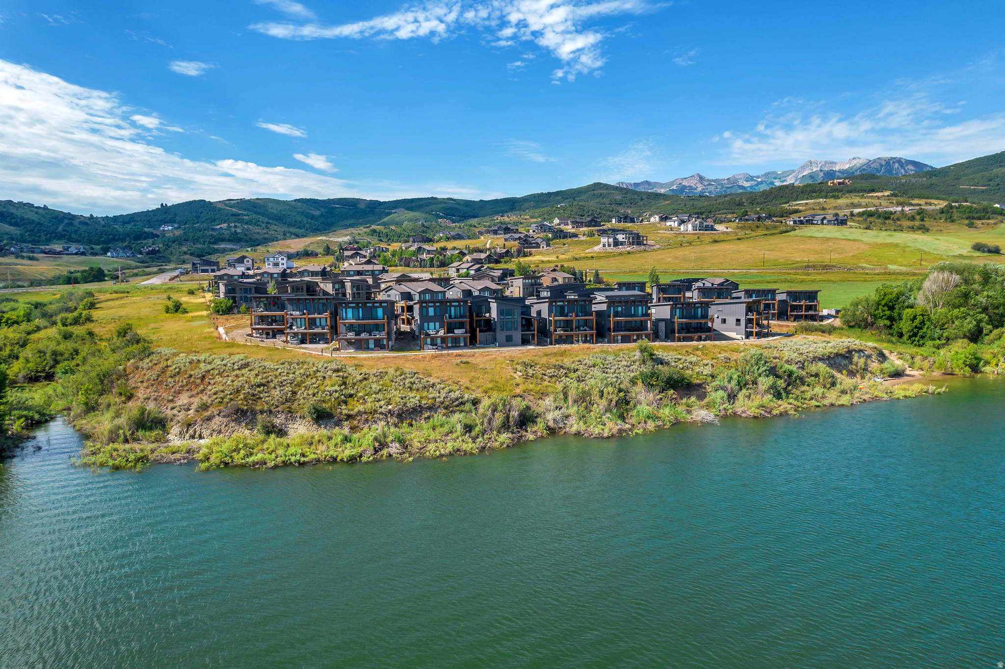 ESCAPES AT EDGEWATER - Residential
