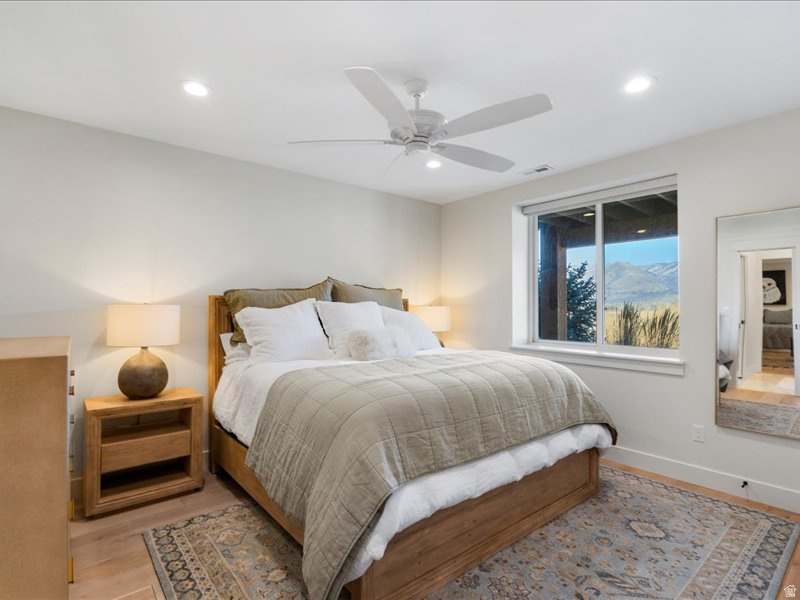 ESCAPES AT EDGEWATER - Residential