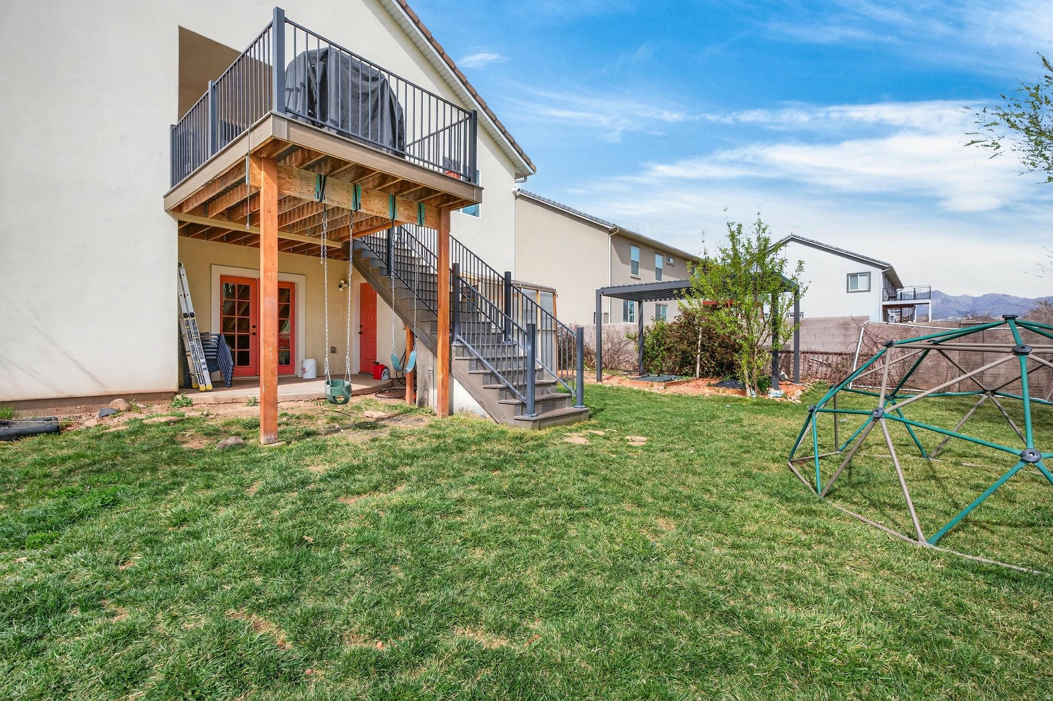 ALMOND HEIGHTS PARK AMD - Residential