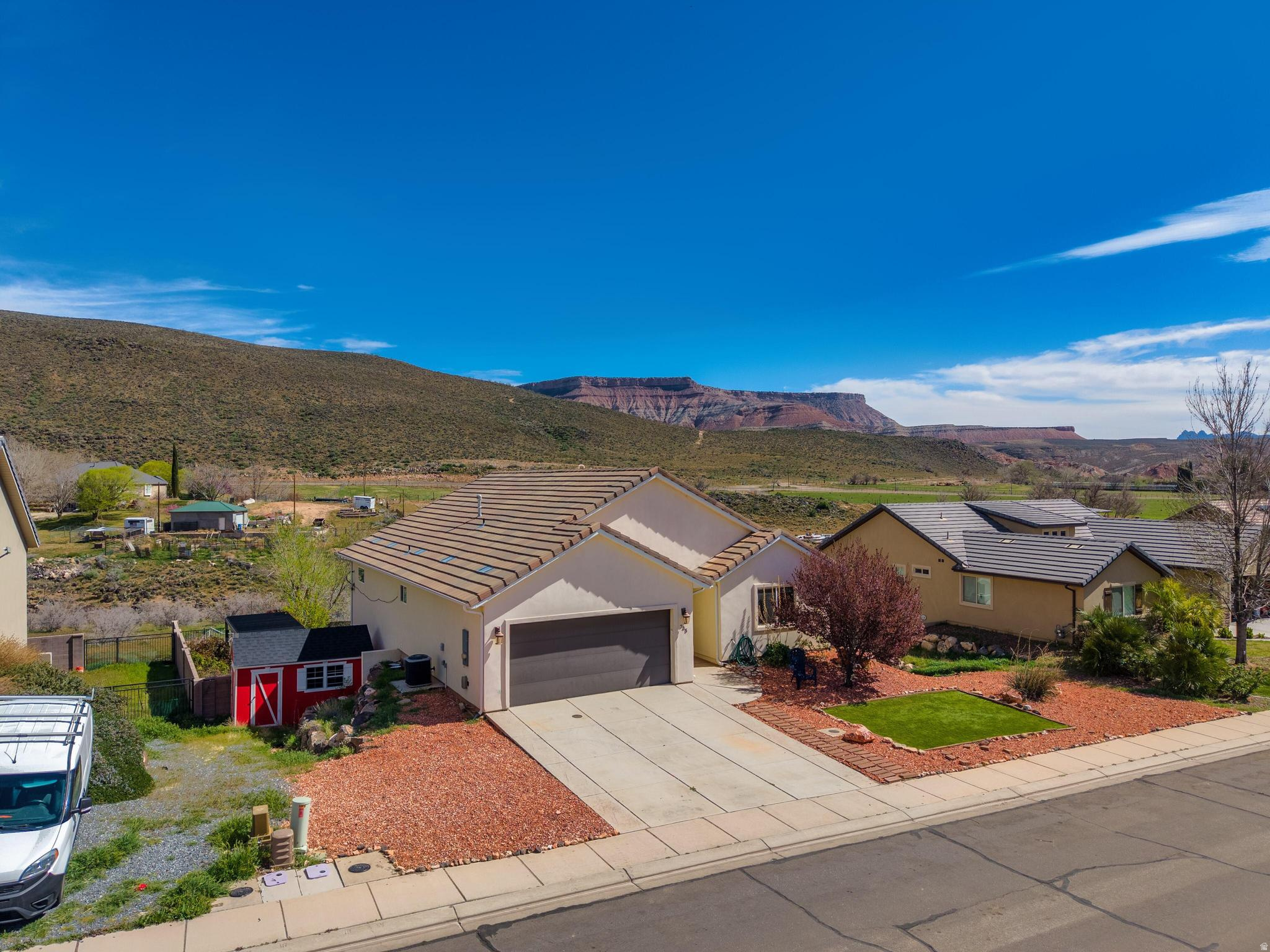 ALMOND HEIGHTS PARK AMD - Residential