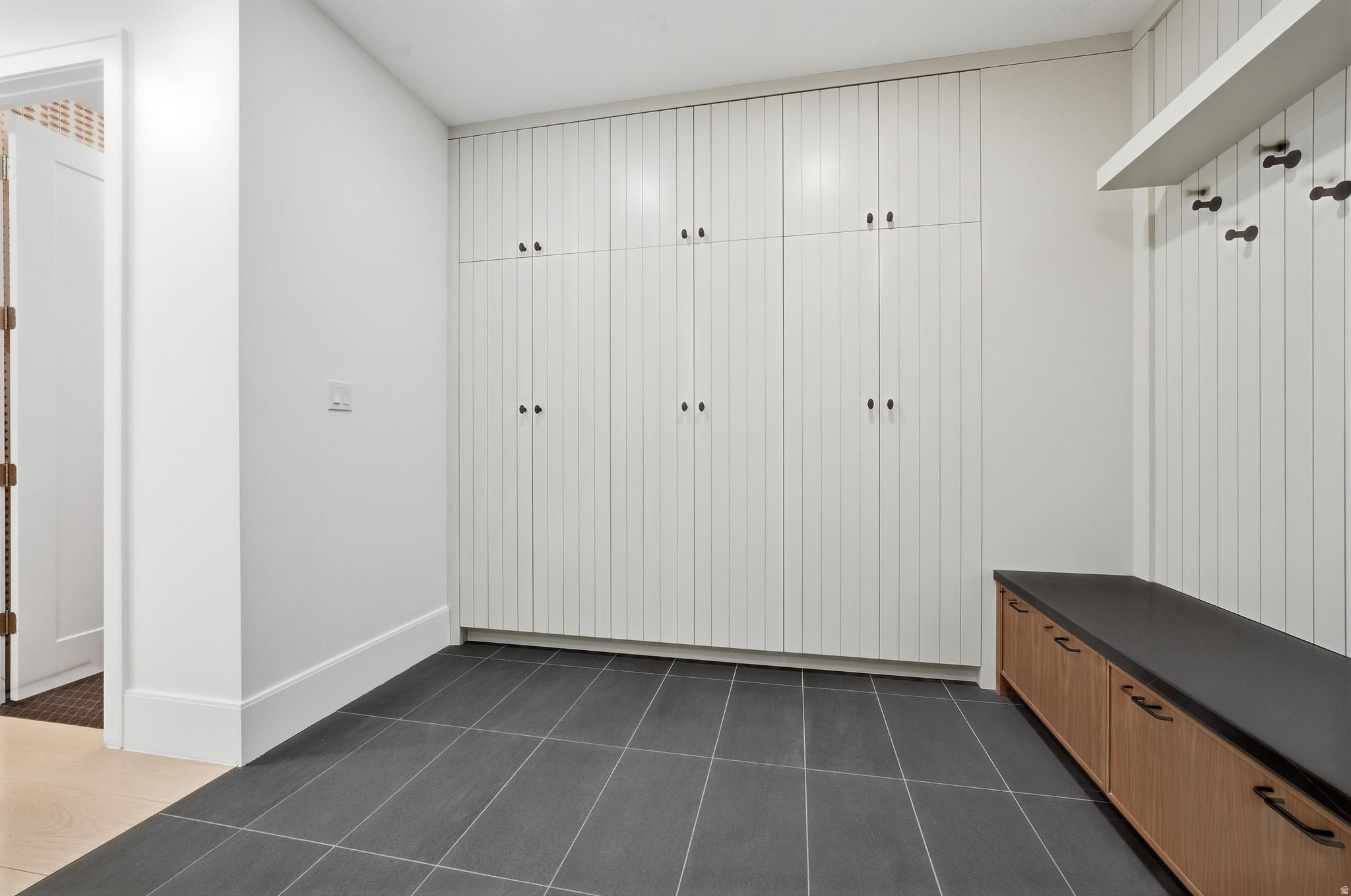 ROYAL LANE - Residential