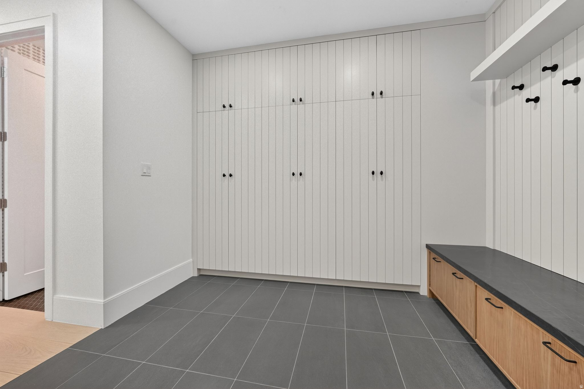 ROYAL LANE - Residential