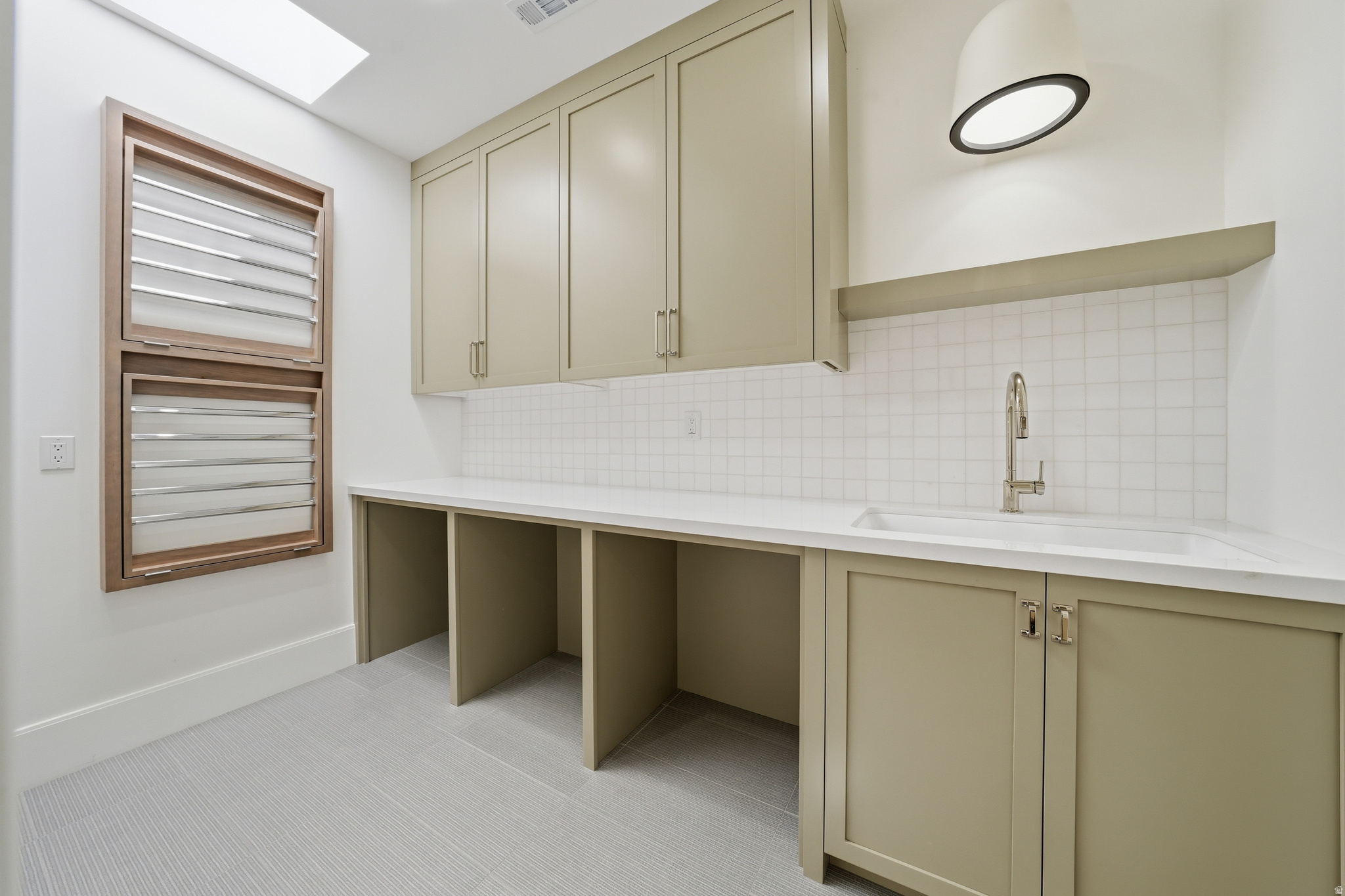 ROYAL LANE - Residential
