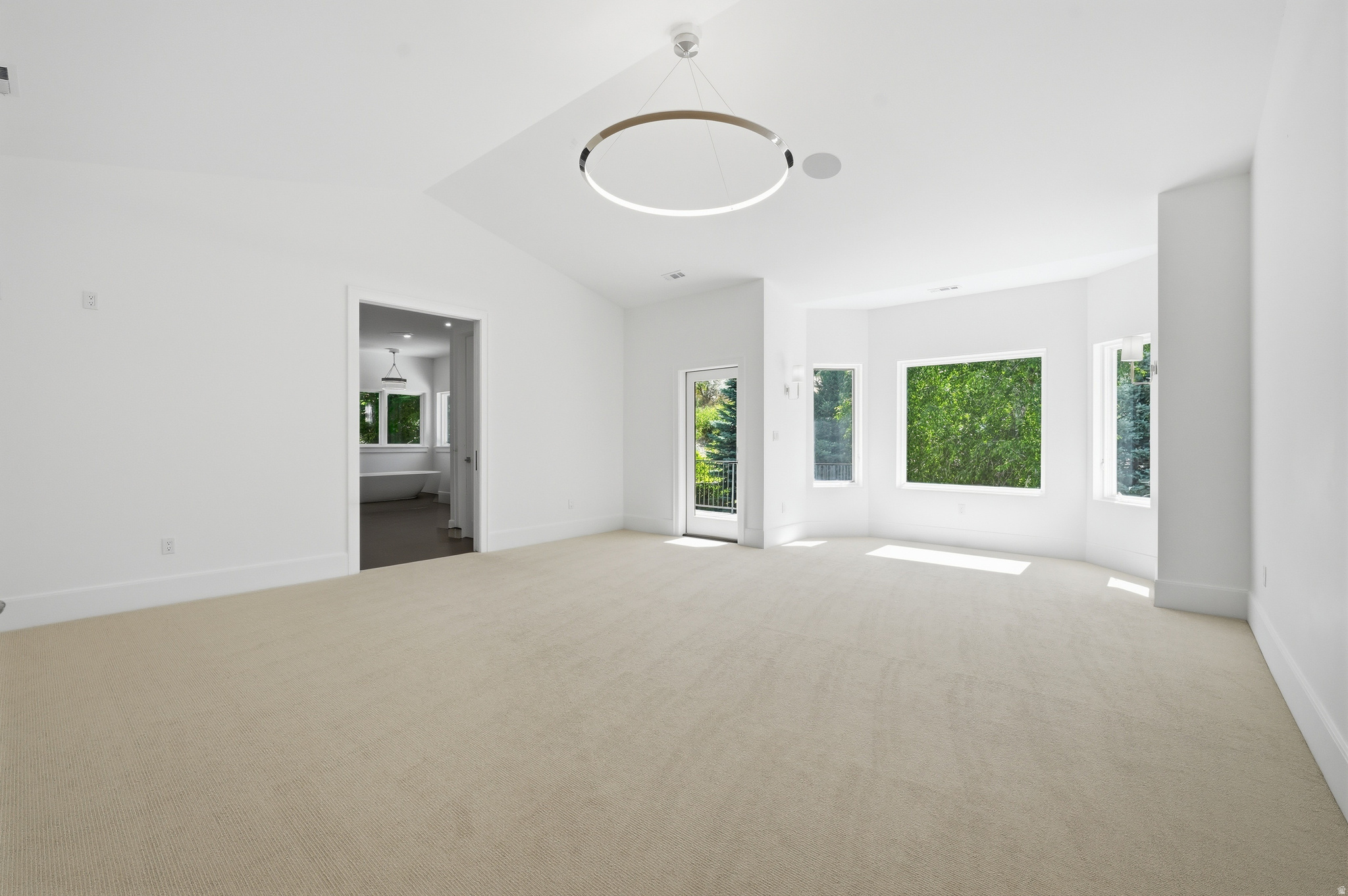 ROYAL LANE - Residential