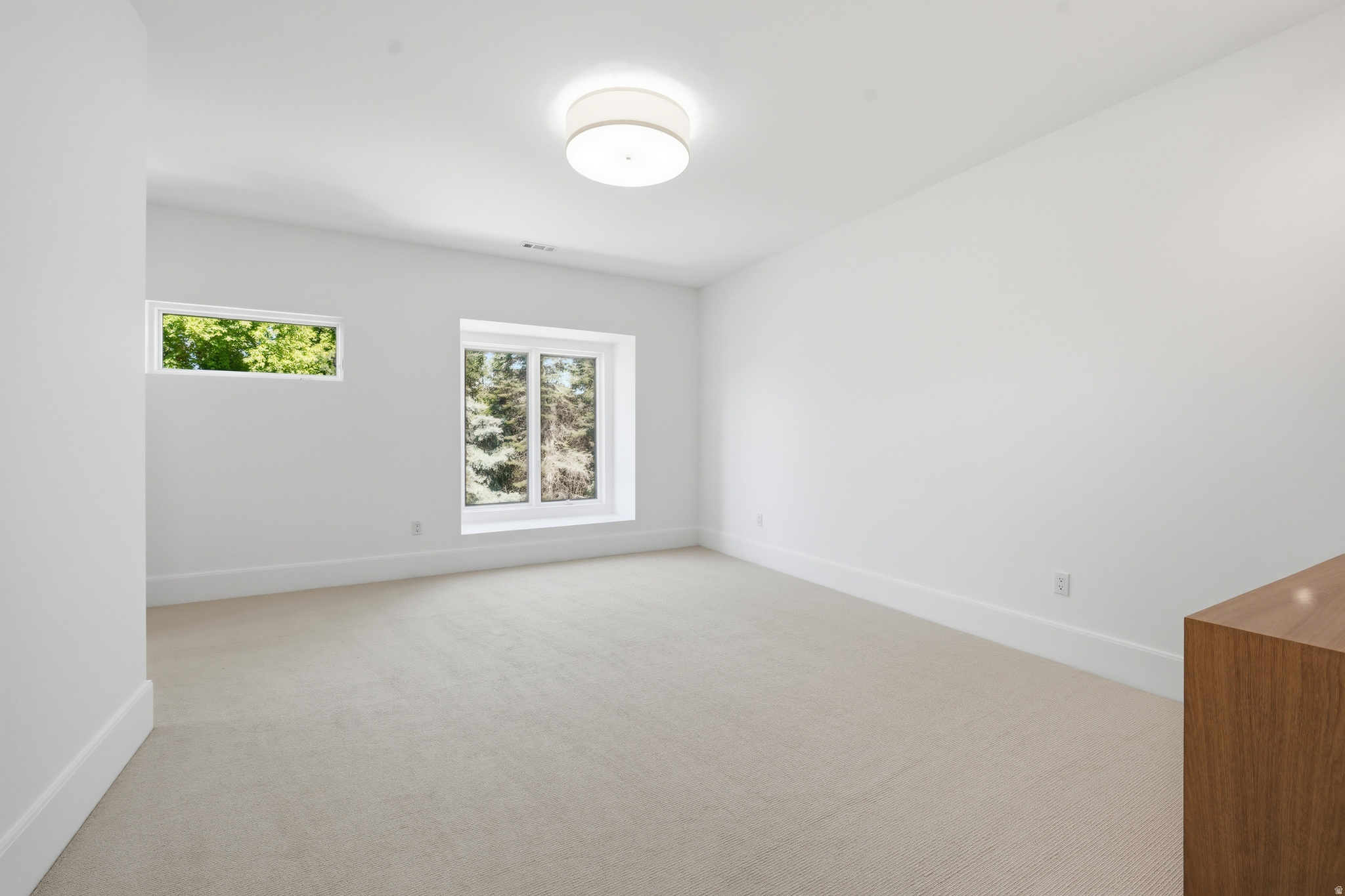 ROYAL LANE - Residential