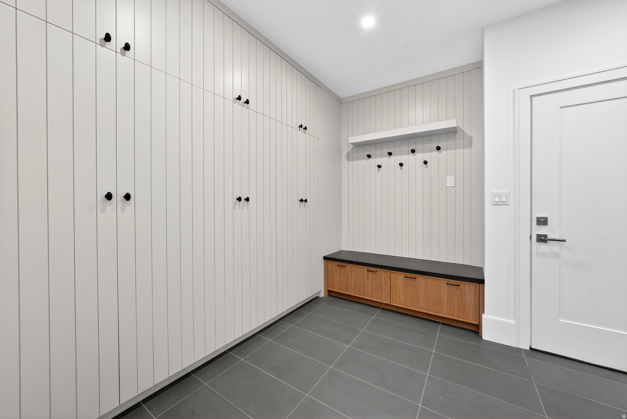 ROYAL LANE - Residential