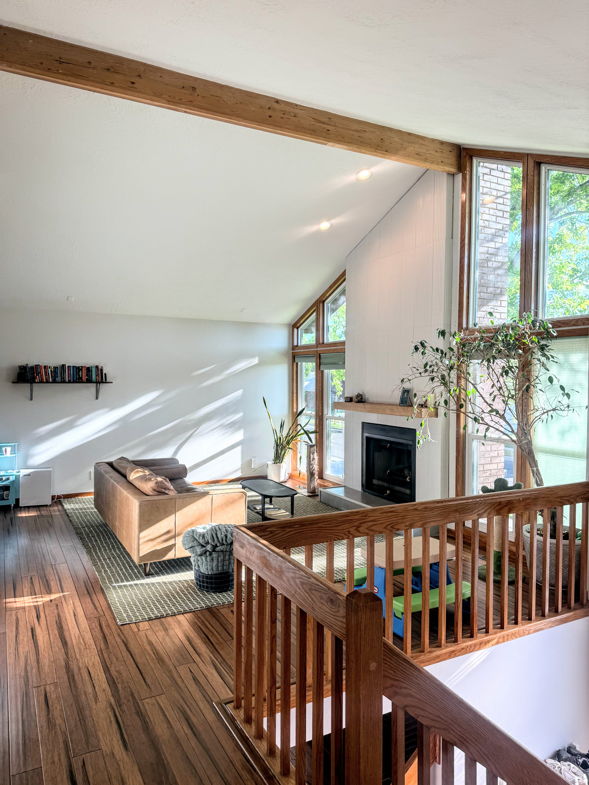 SEVEN OAKS - Residential