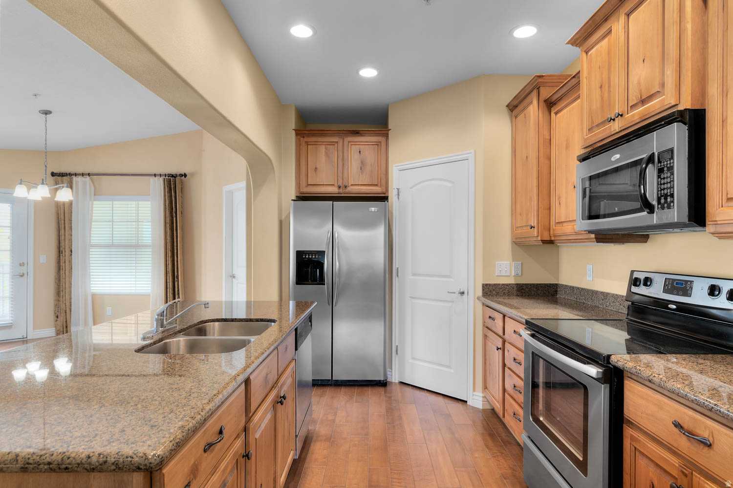 KENNECOTT - Residential