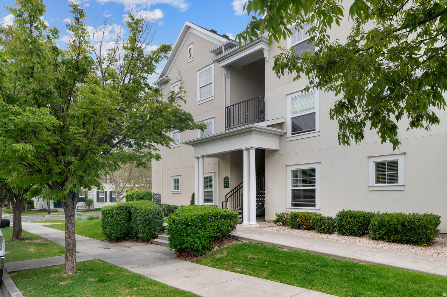 KENNECOTT - Residential