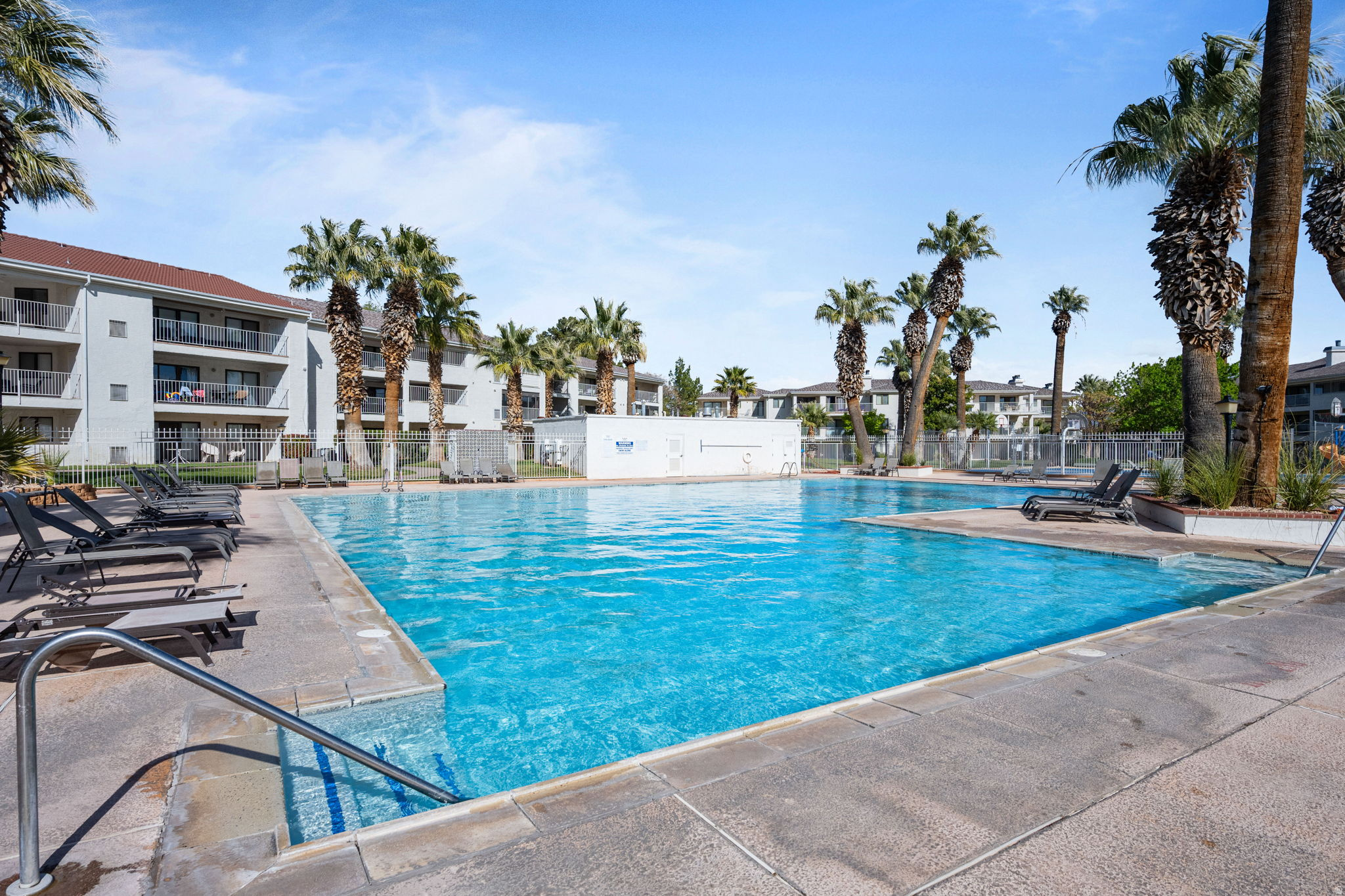 LAS PALMAS RESORT CONDO - Residential