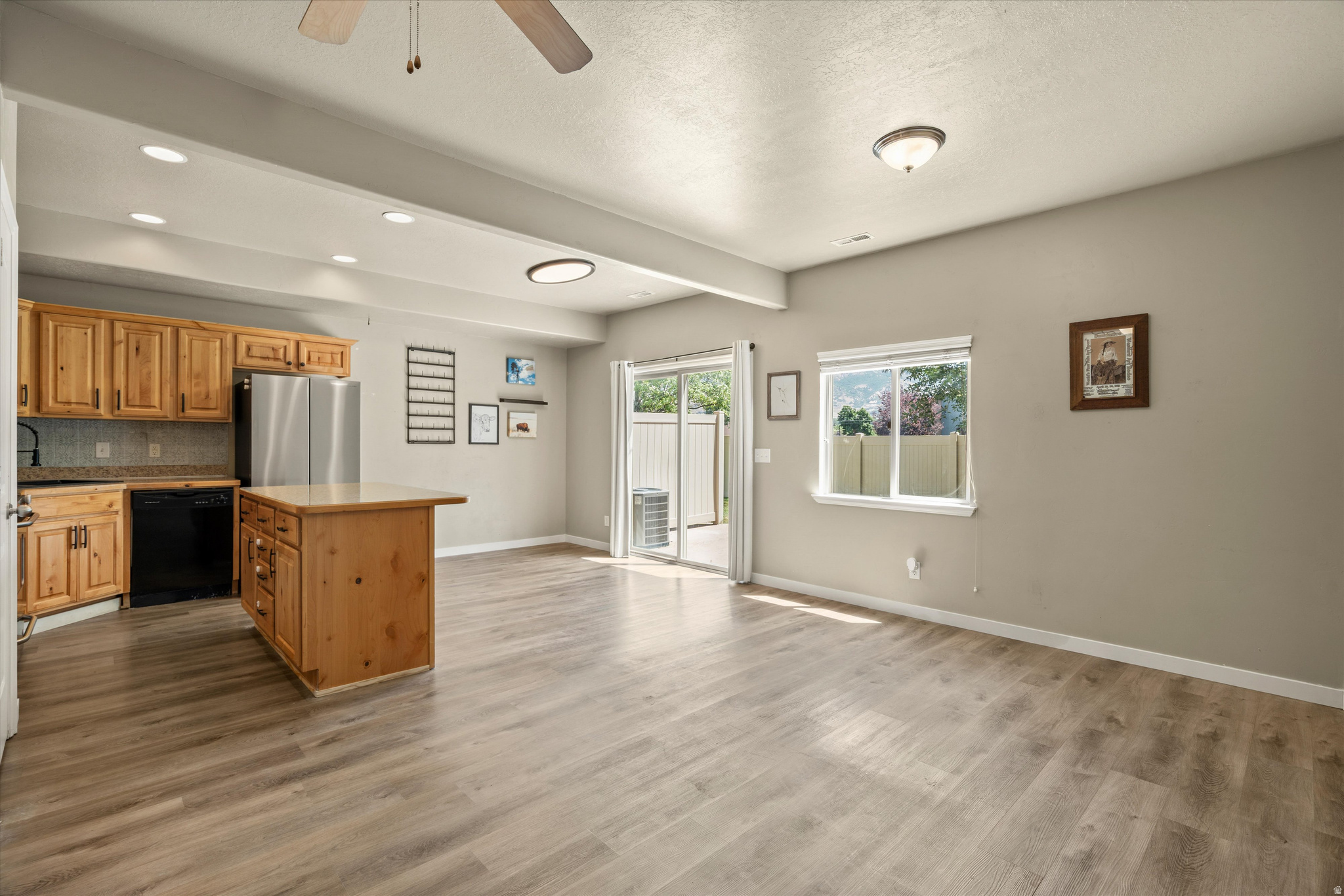 RANCHVIEW - Residential