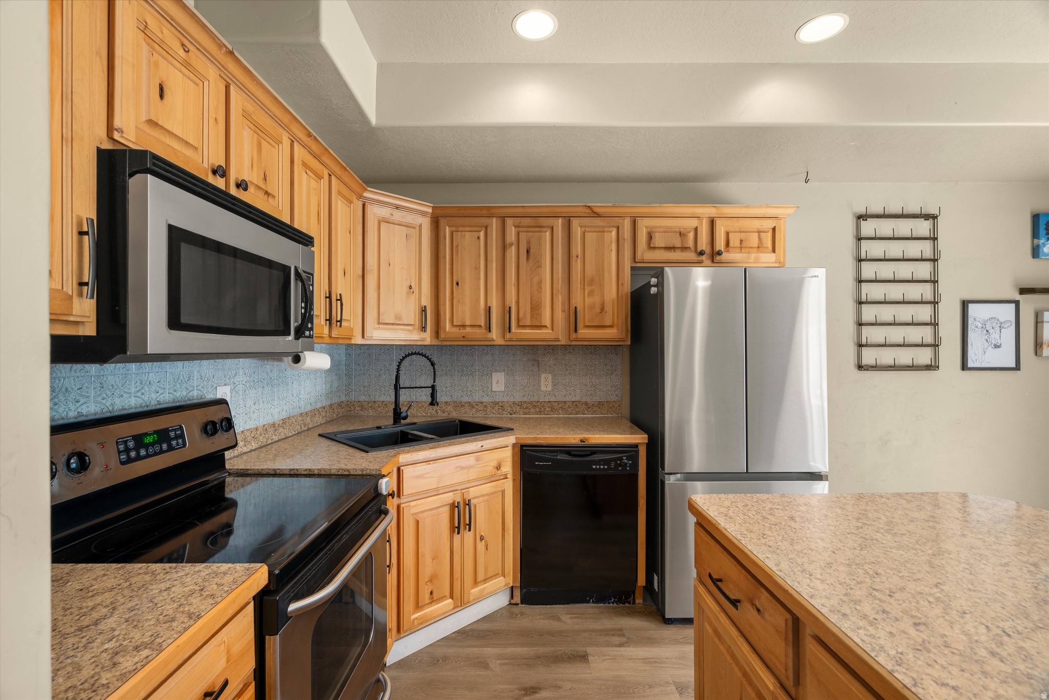 RANCHVIEW - Residential
