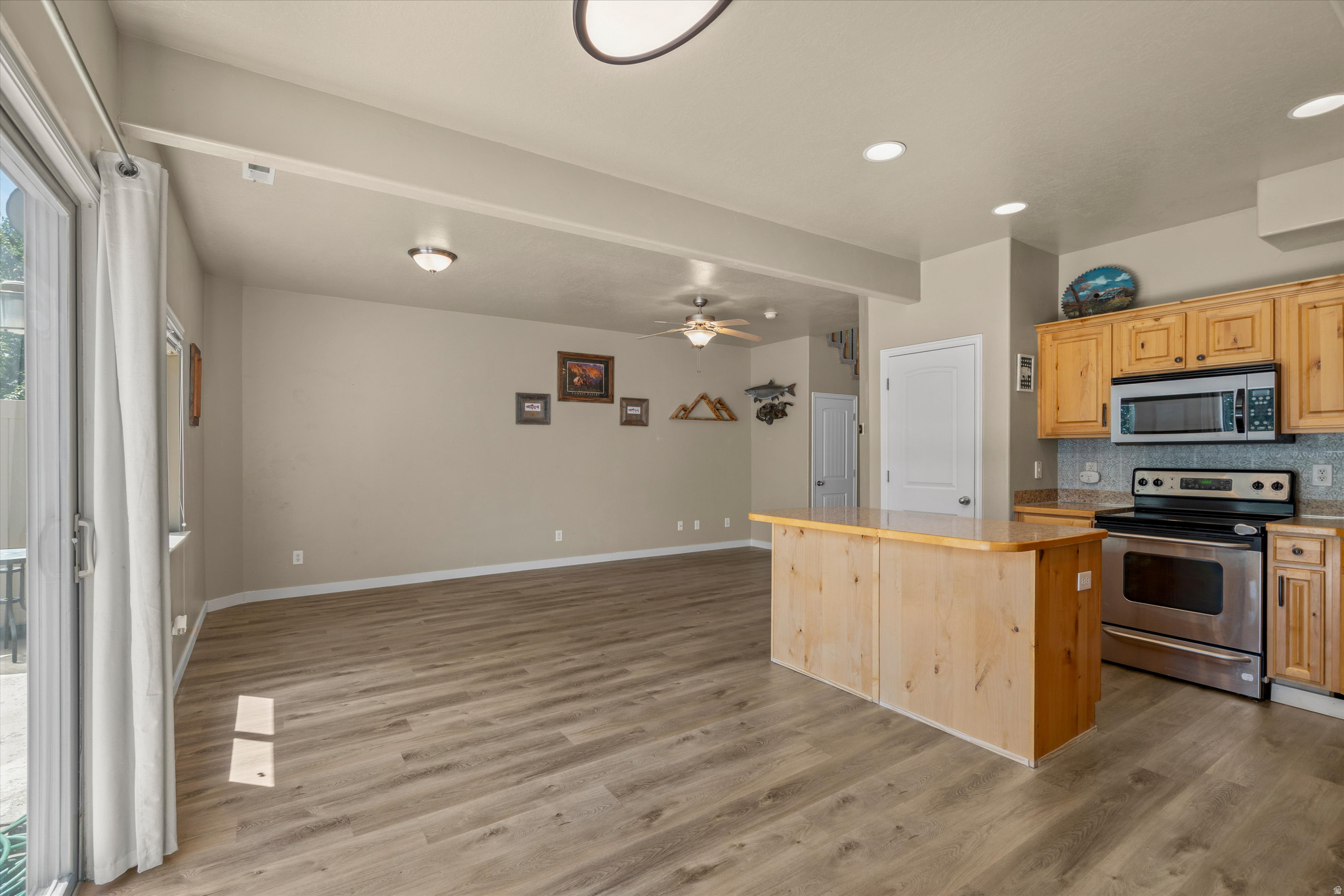 RANCHVIEW - Residential